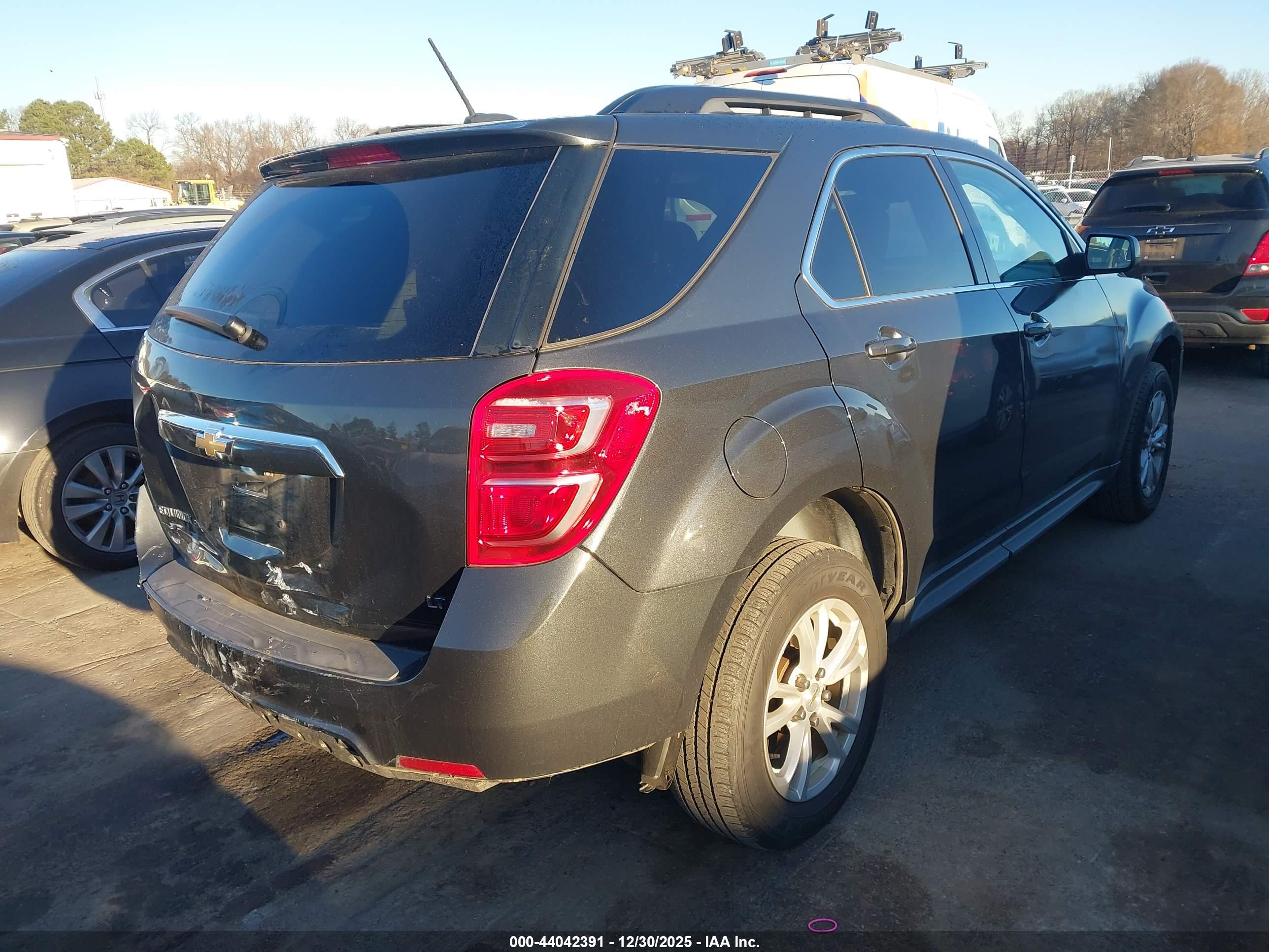 CHEVROLET EQUINOX image 4