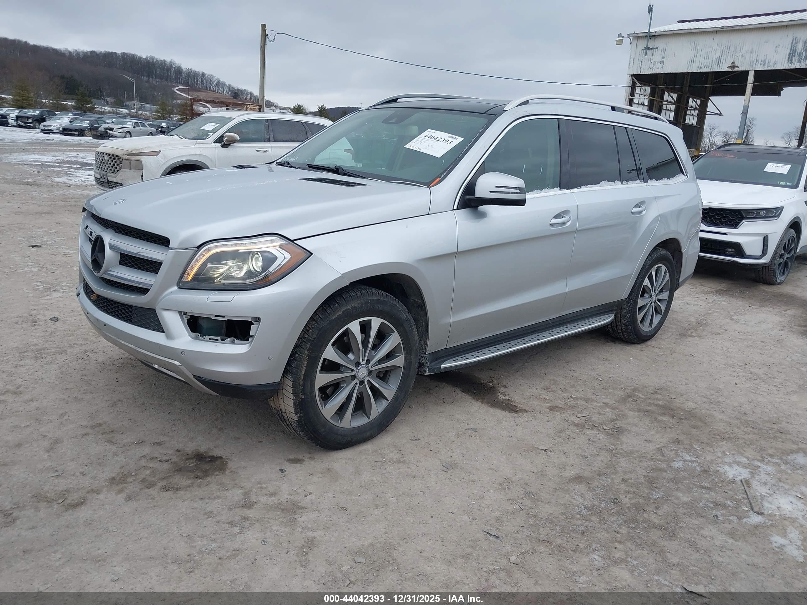 MERCEDES-BENZ GL image 2