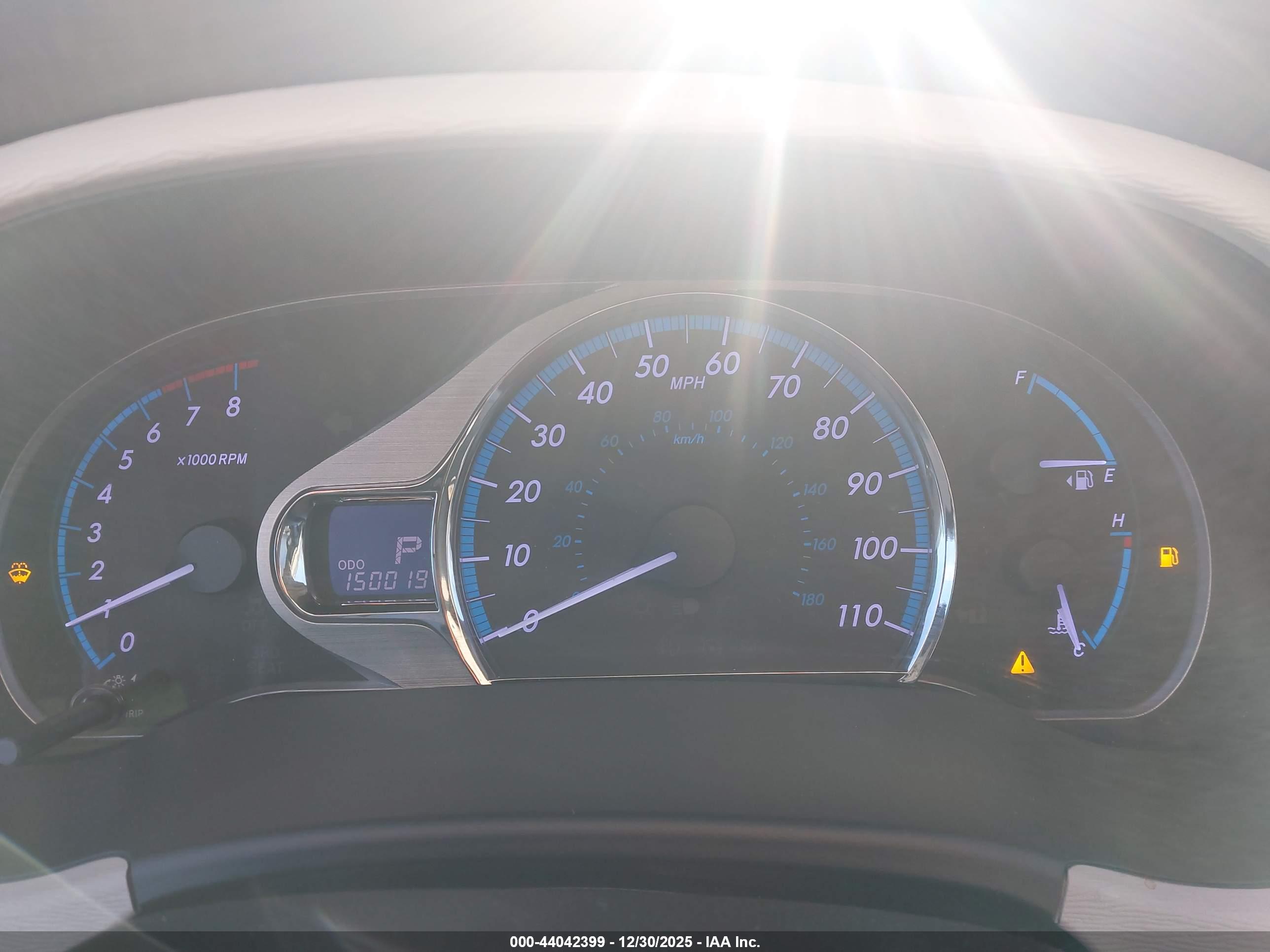 TOYOTA SIENNA image 7