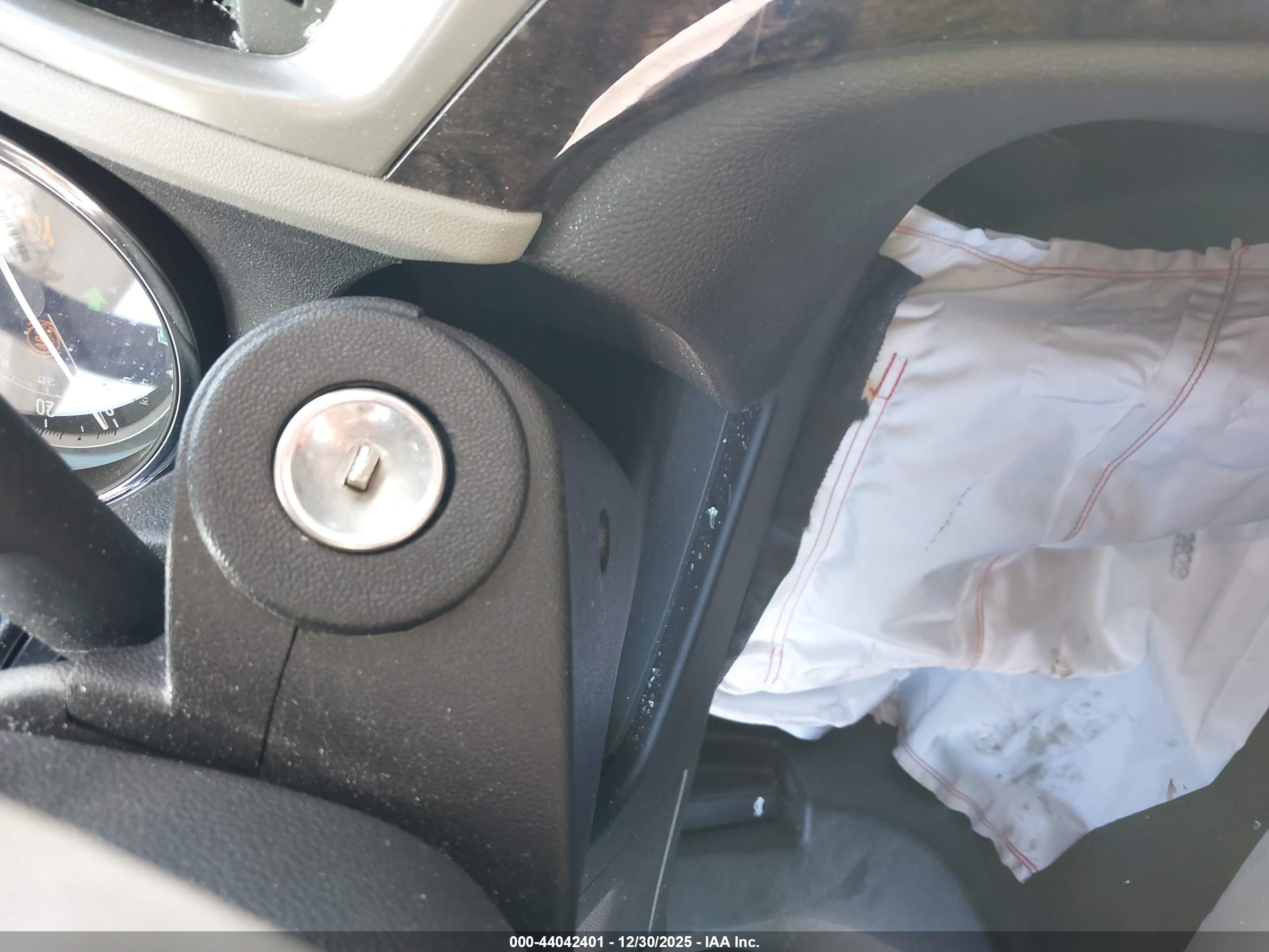 BUICK VERANO image 11