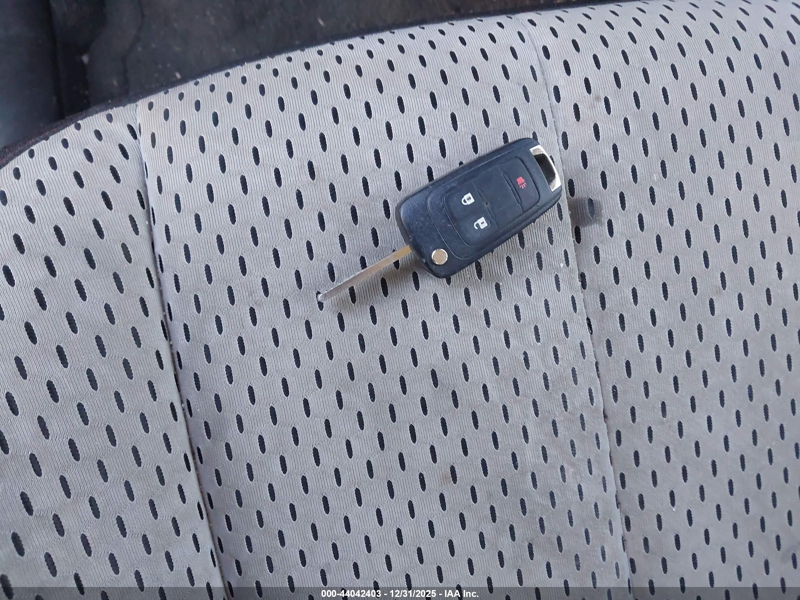 CHEVROLET EQUINOX image 11