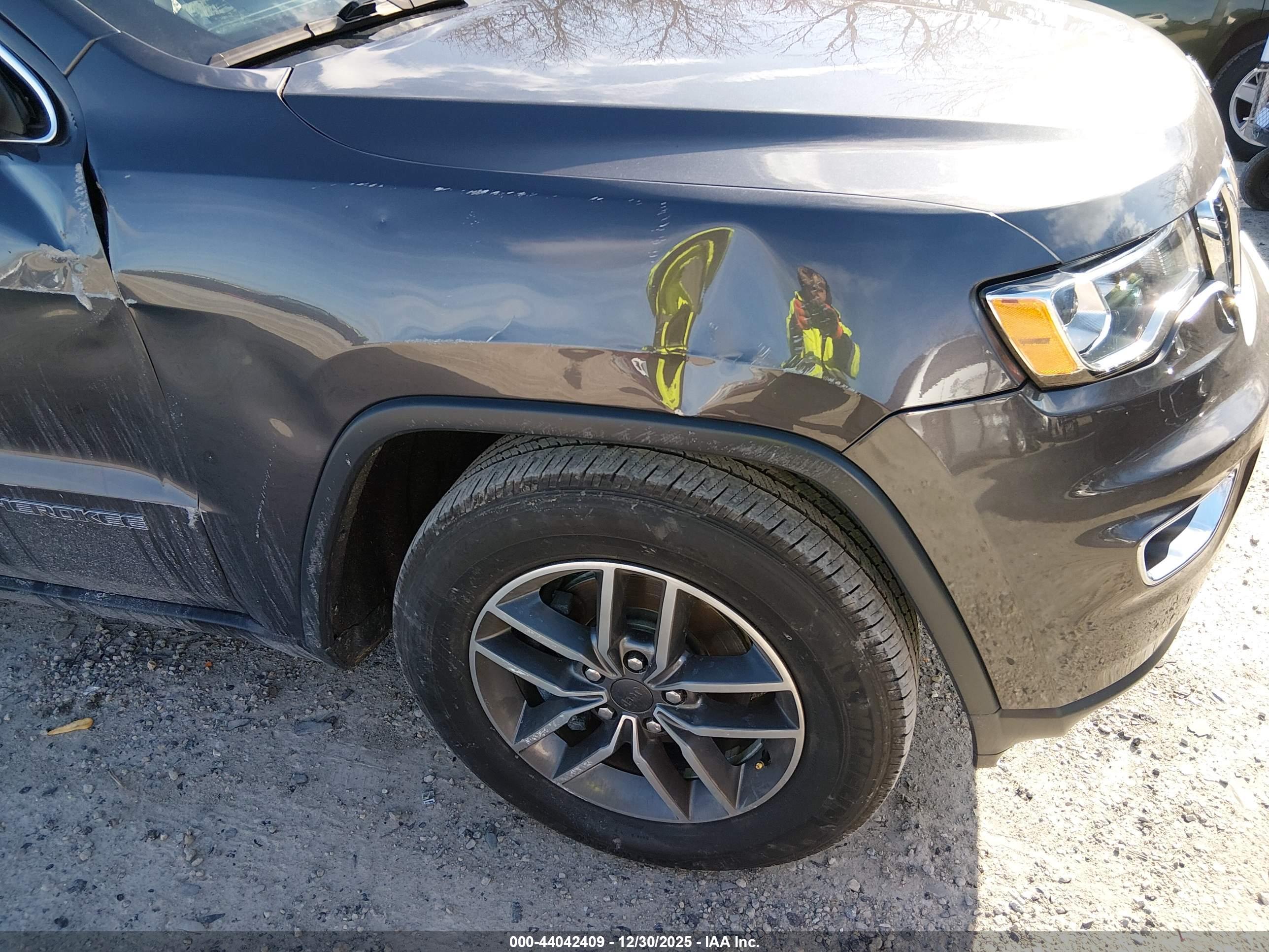 JEEP GRAND image 6