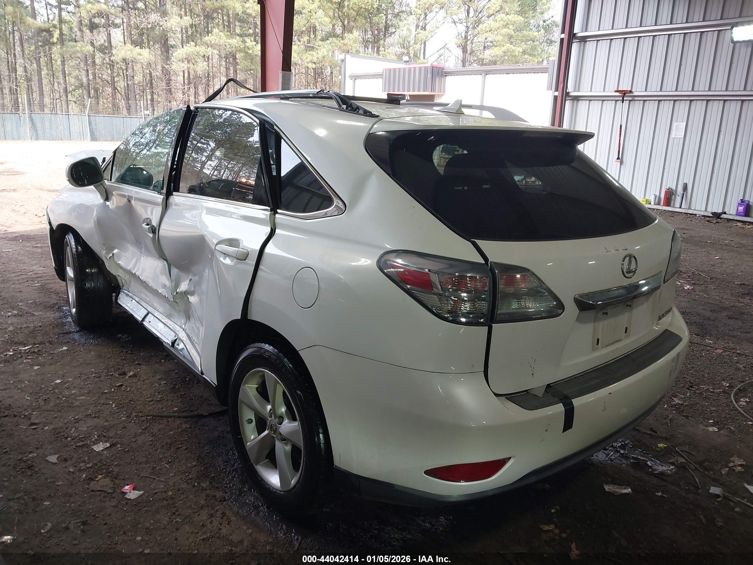 LEXUS RX image 3