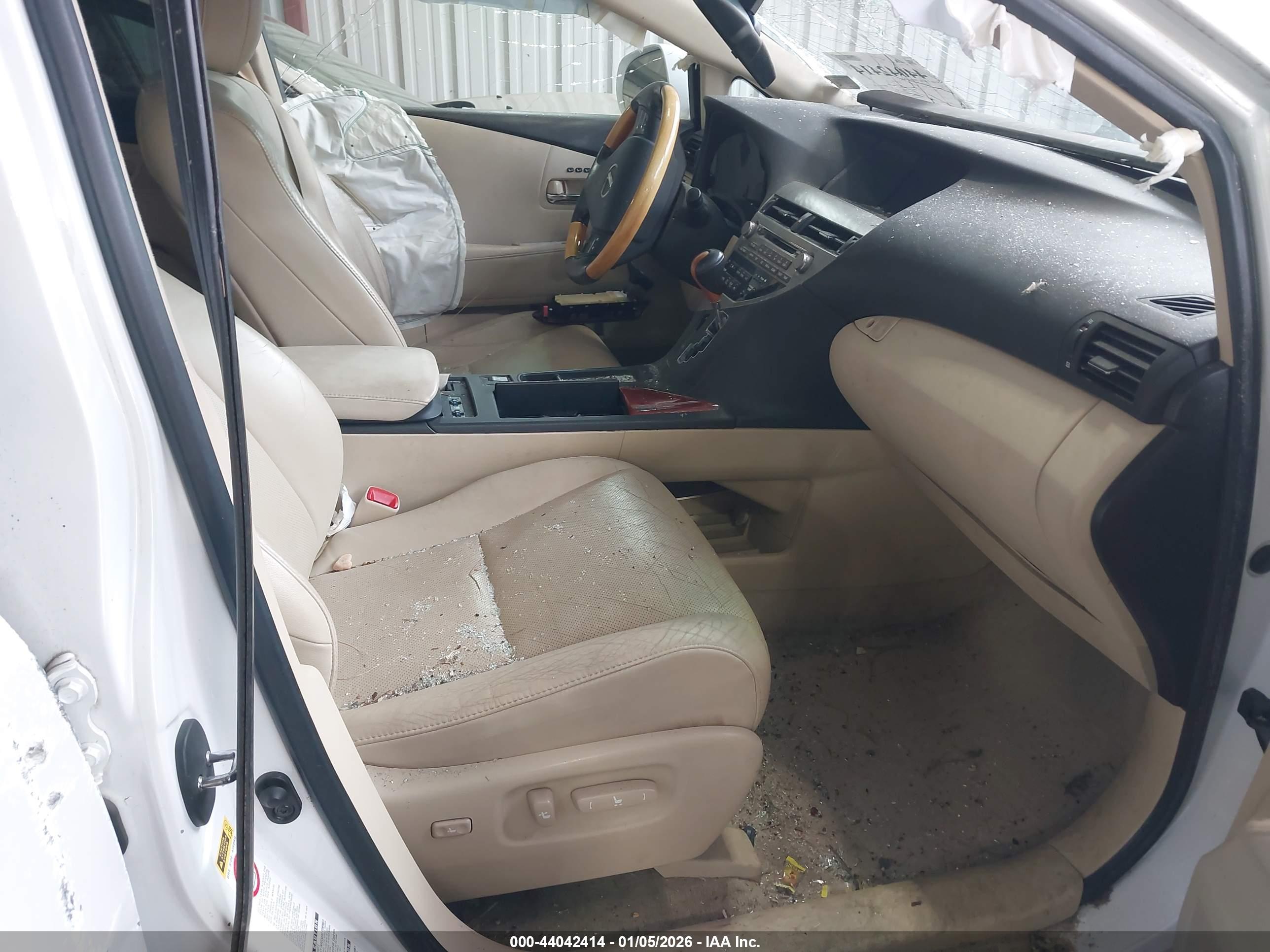 LEXUS RX image 5
