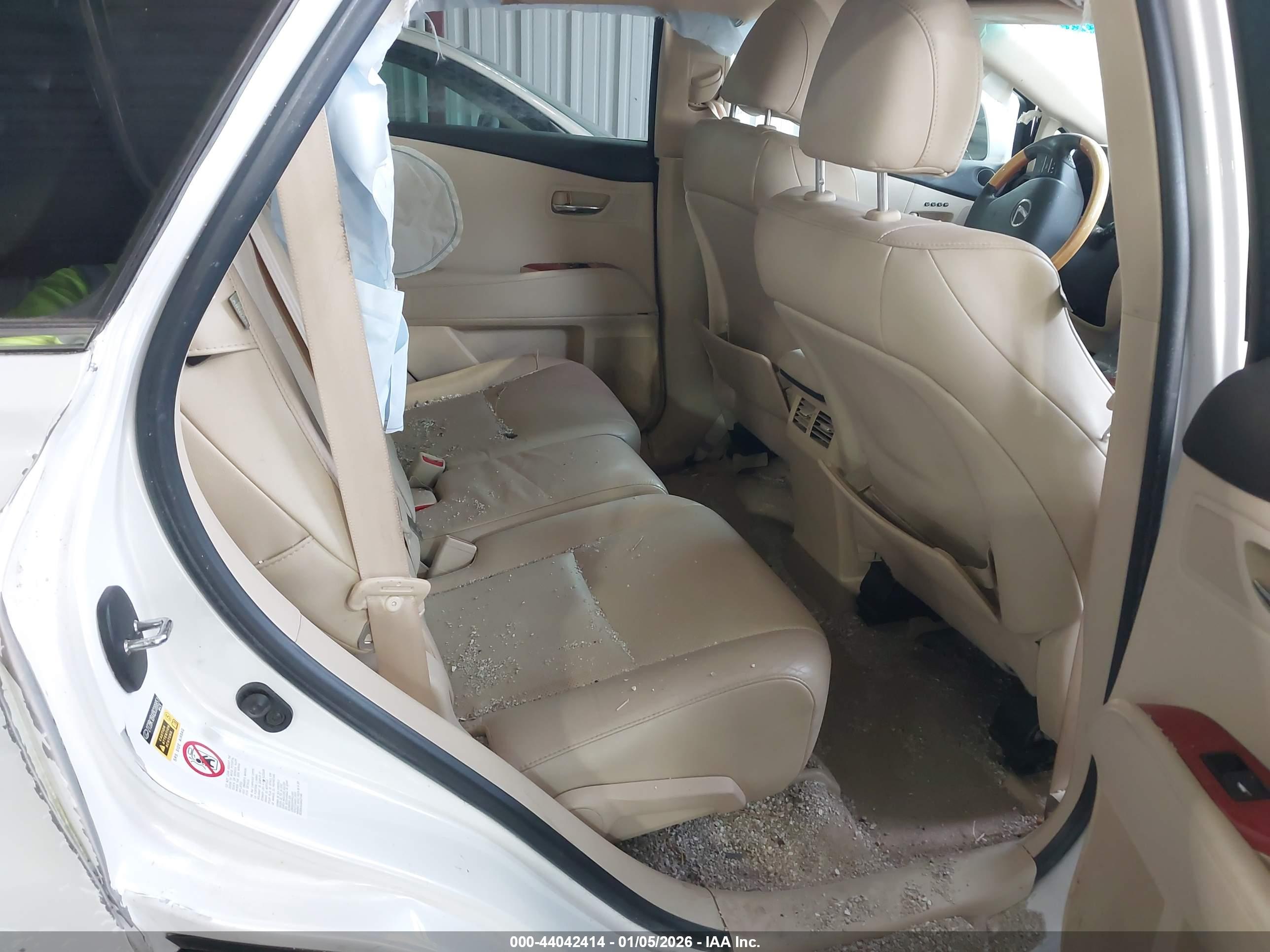LEXUS RX image 8