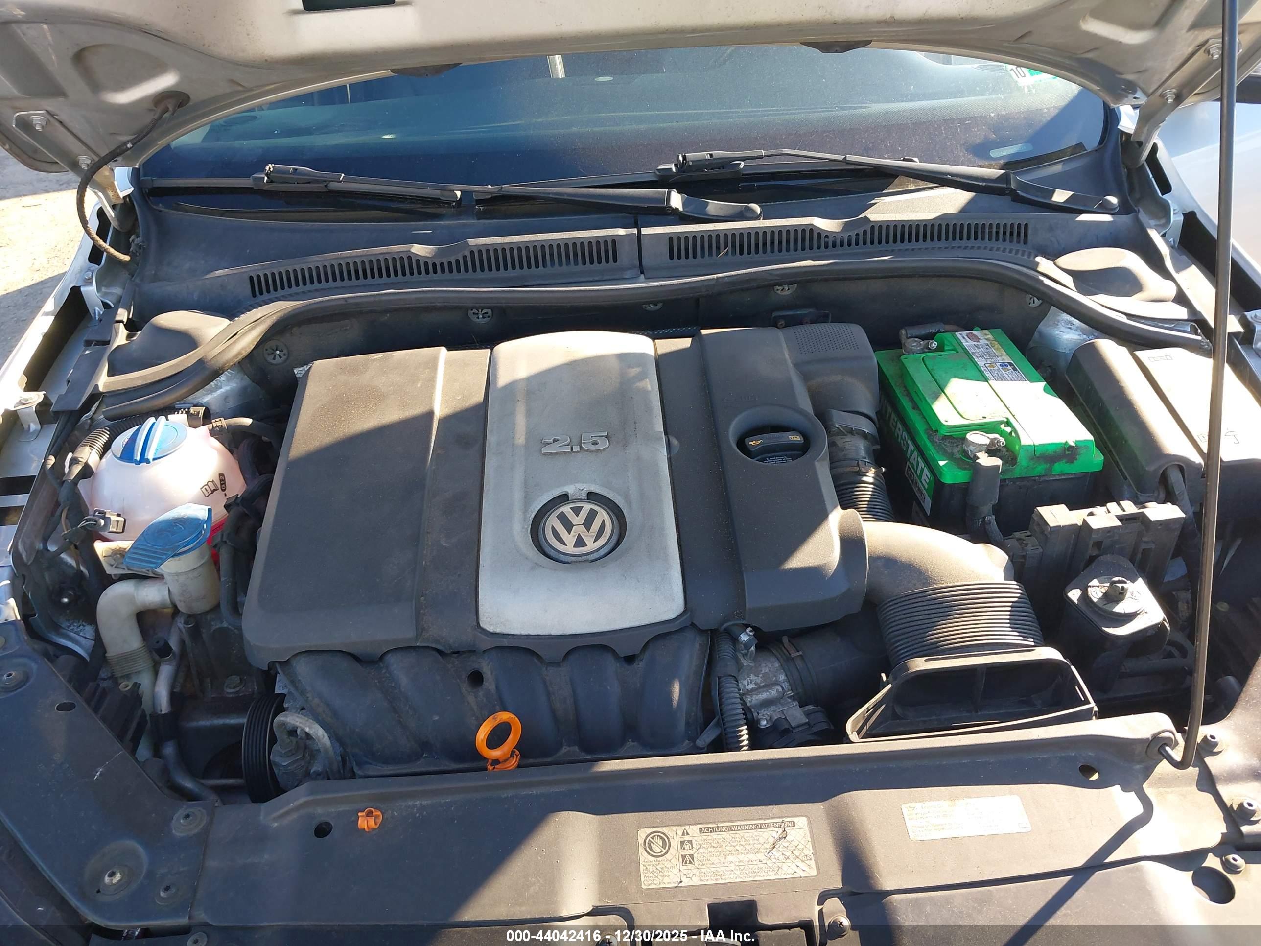 VOLKSWAGEN JETTA image 10