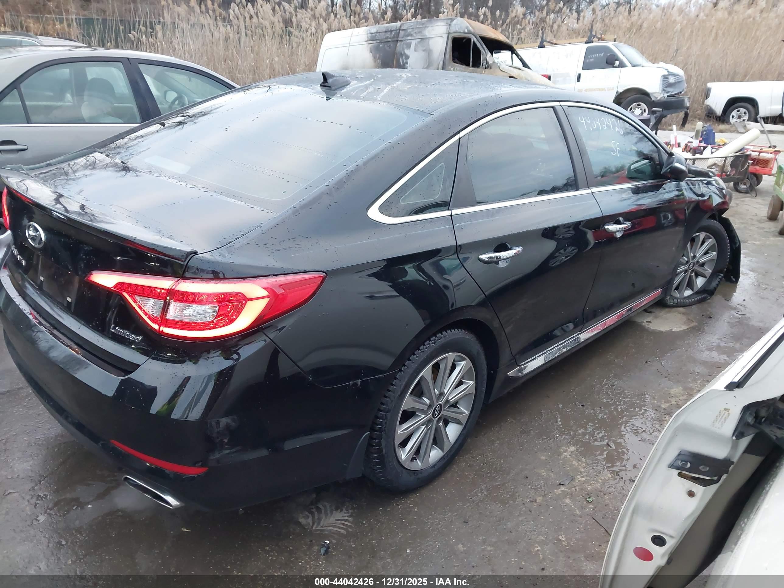HYUNDAI SONATA image 4