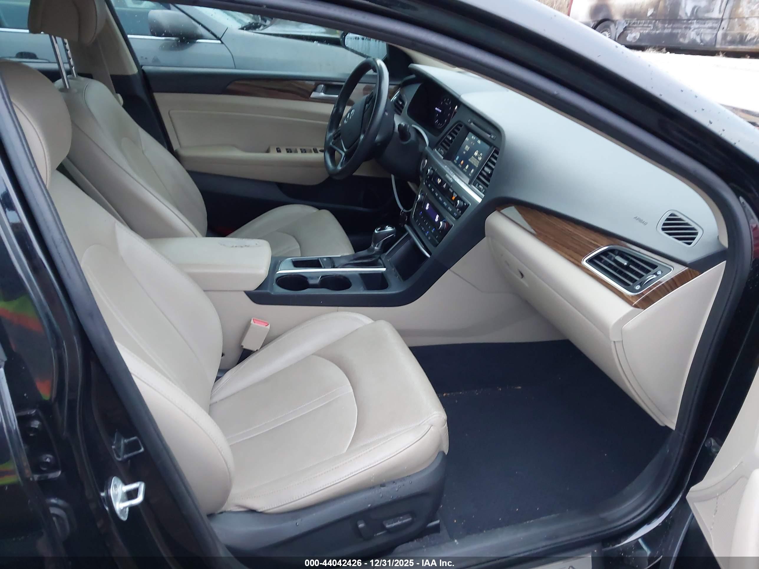 HYUNDAI SONATA image 5