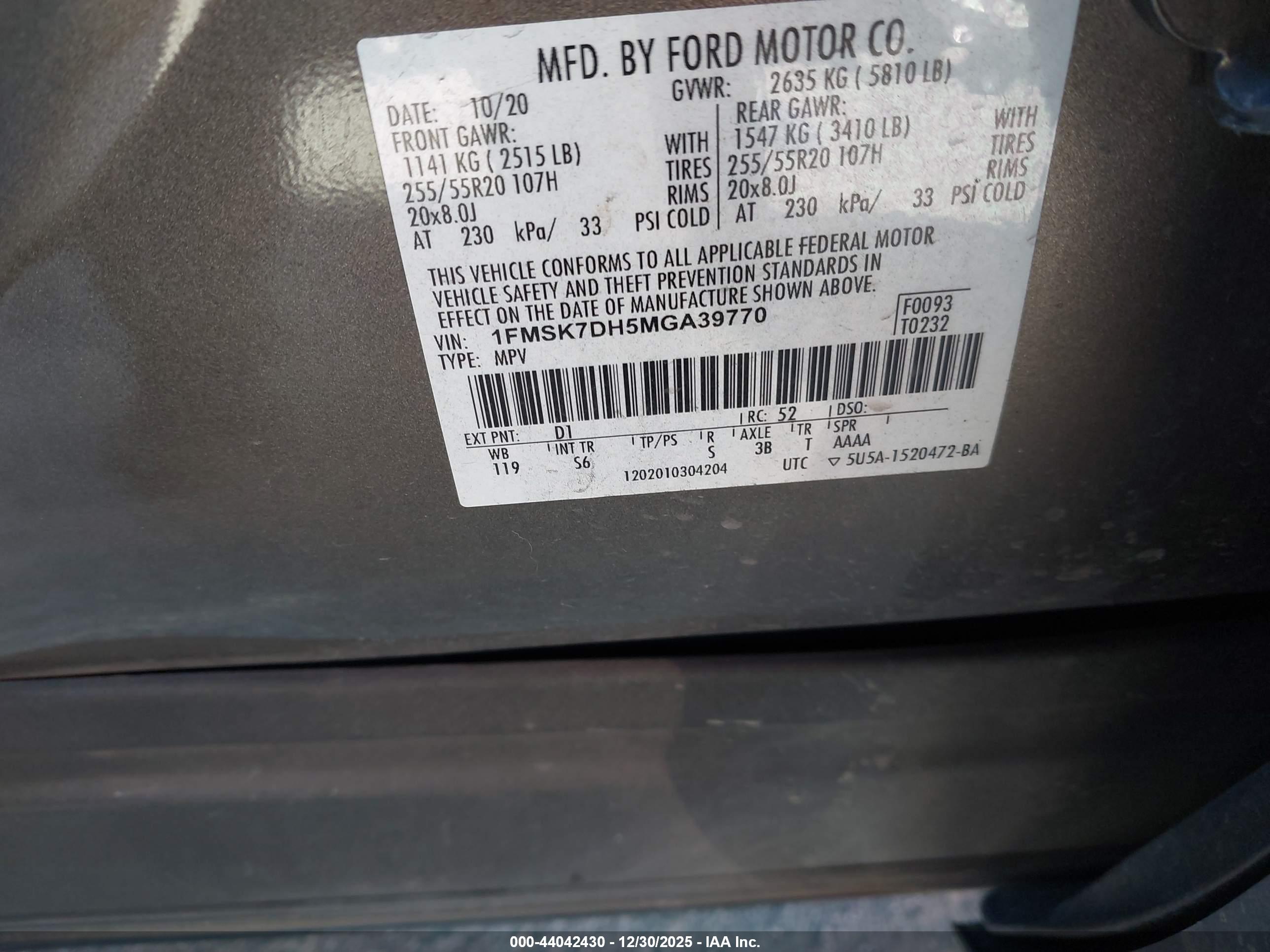 FORD EXPLORER image 9