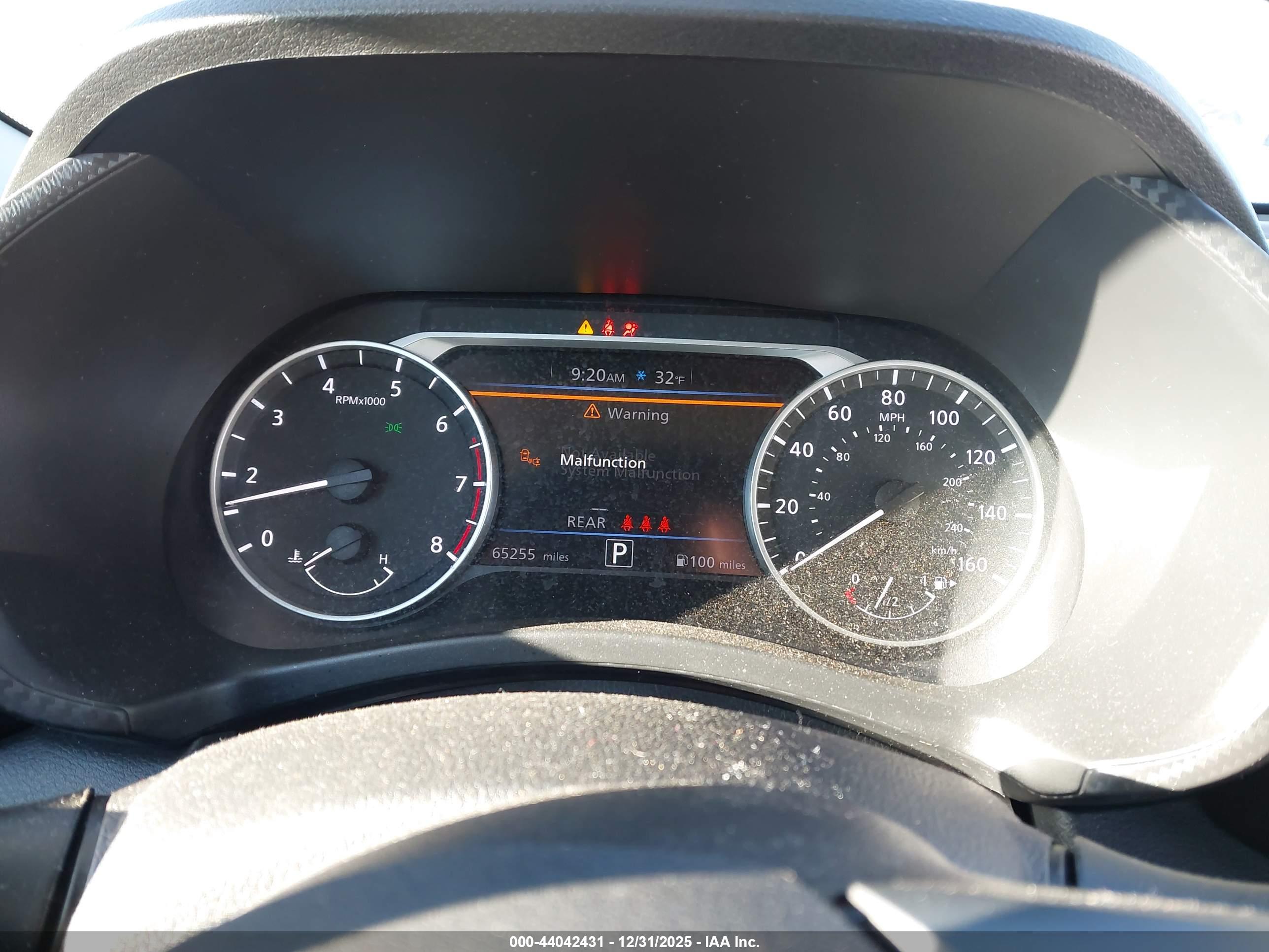 NISSAN SENTRA image 7