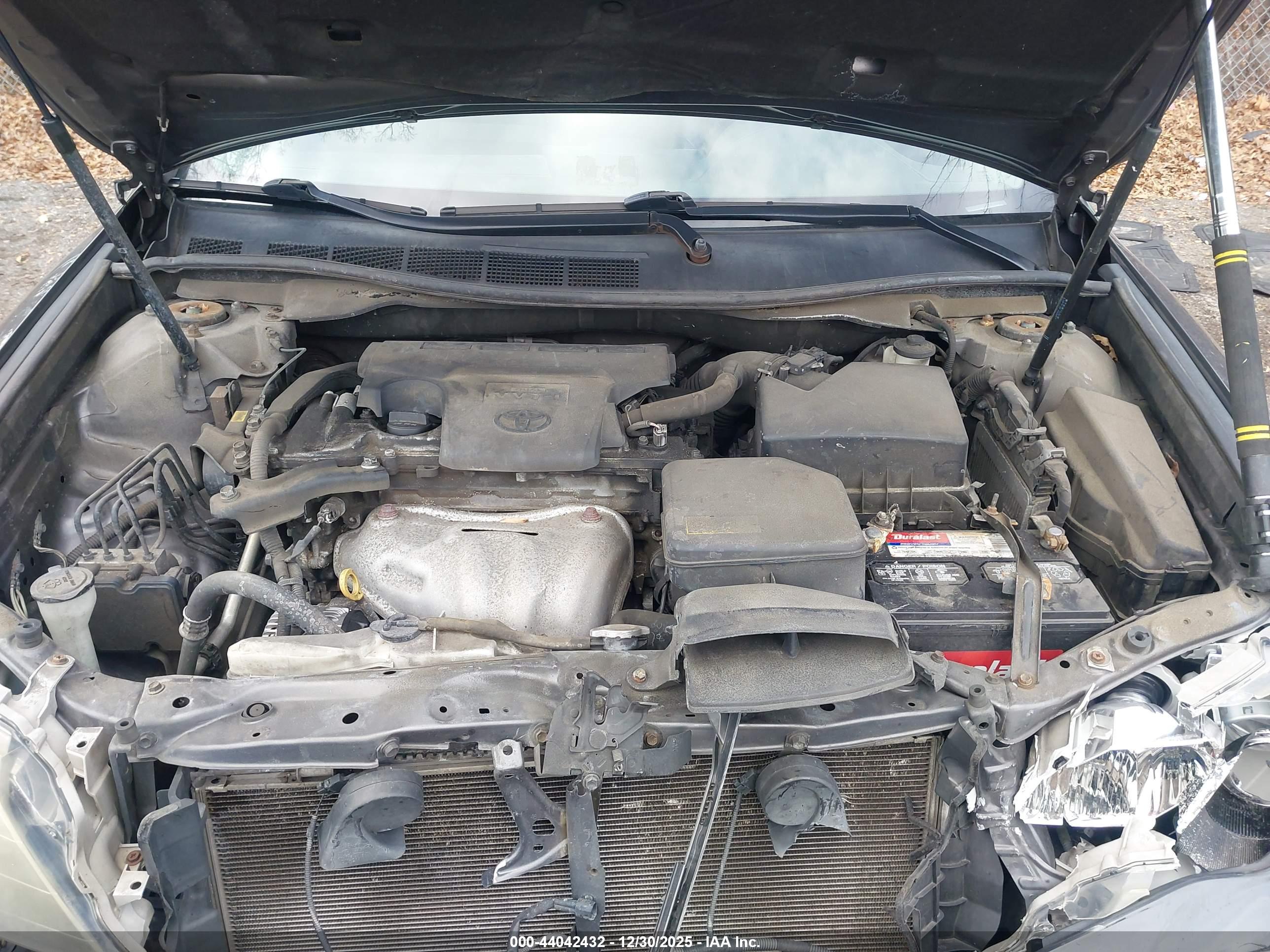 TOYOTA CAMRY image 10
