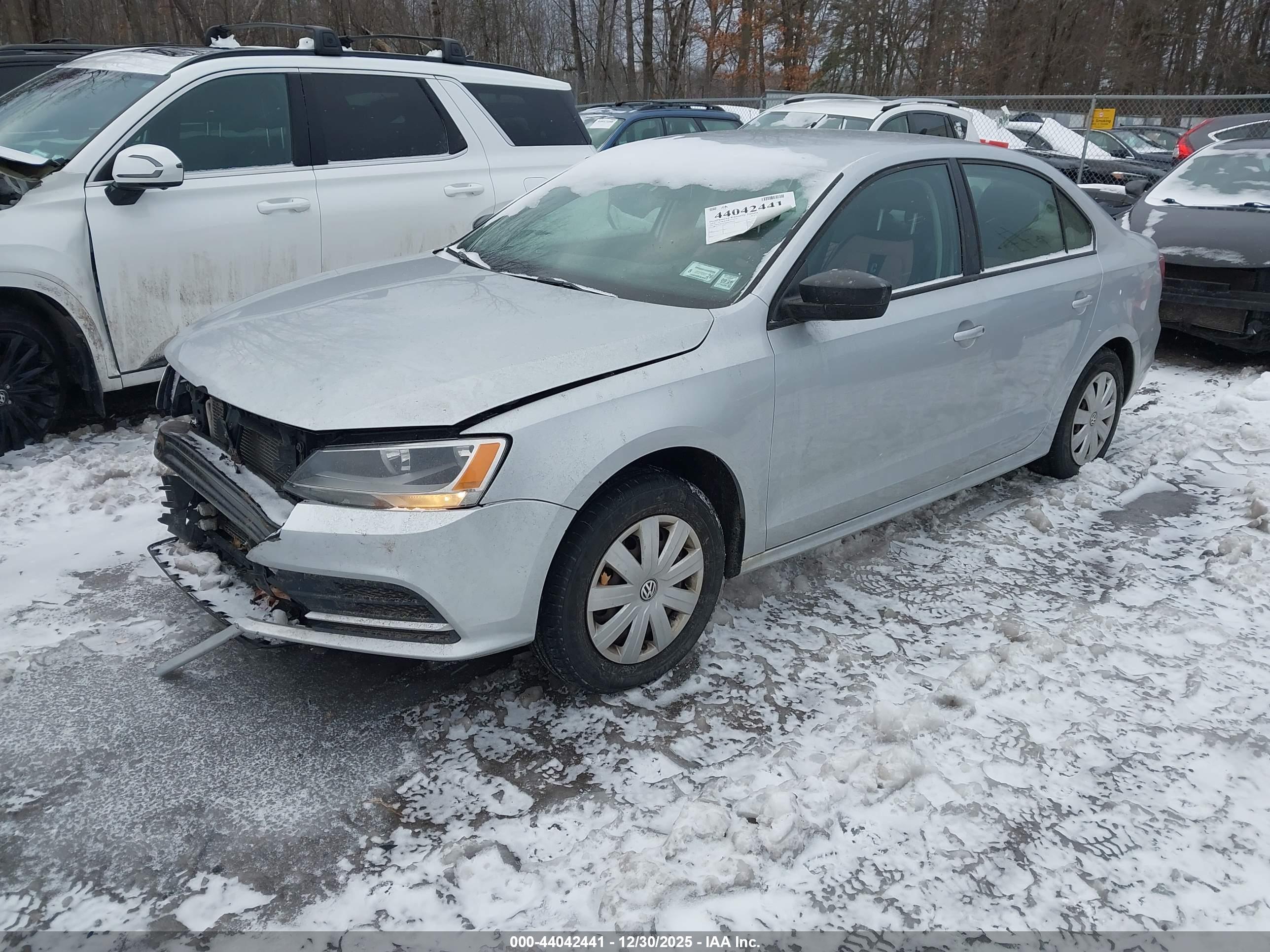 VOLKSWAGEN JETTA image 2