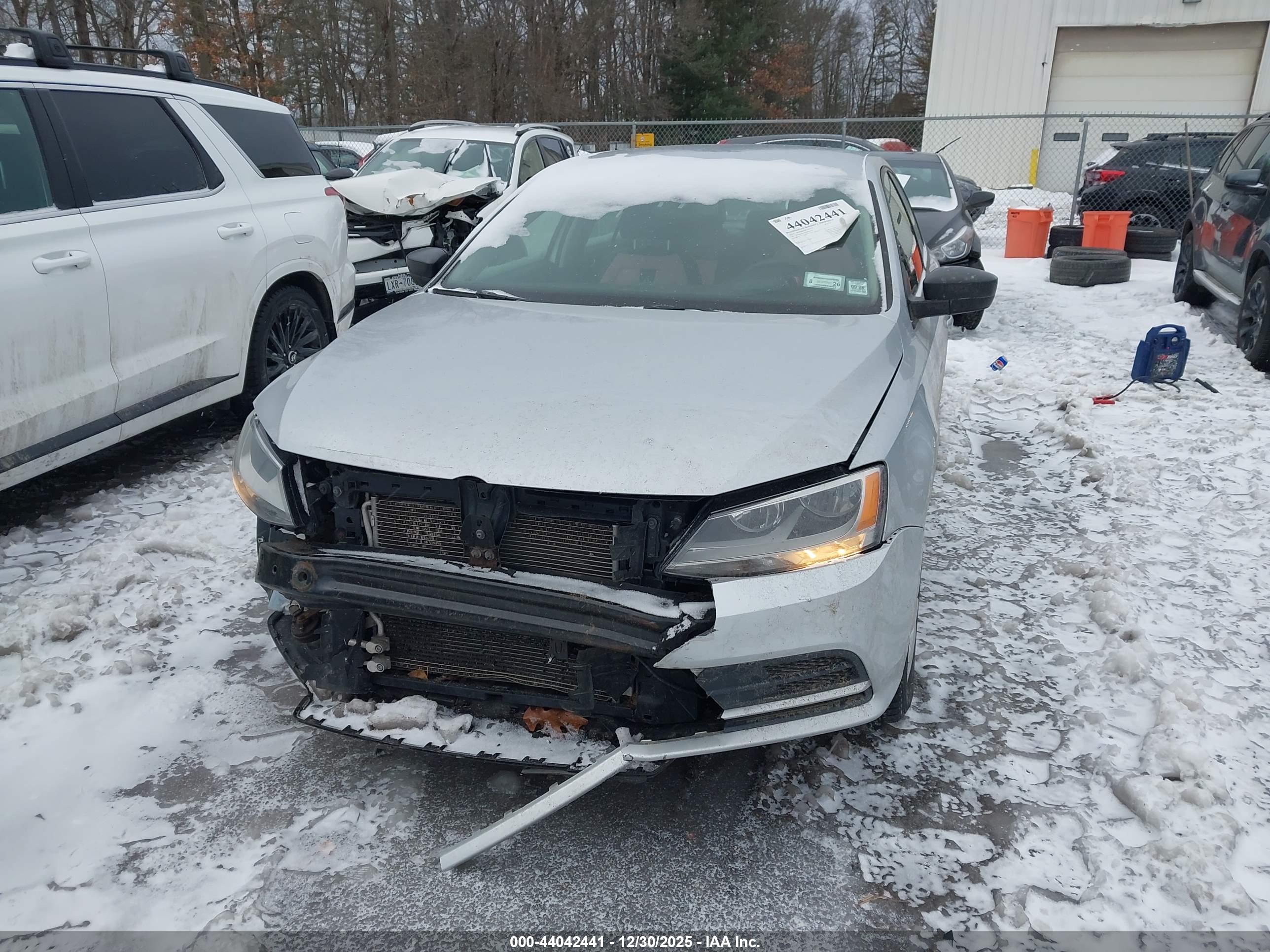 VOLKSWAGEN JETTA image 6