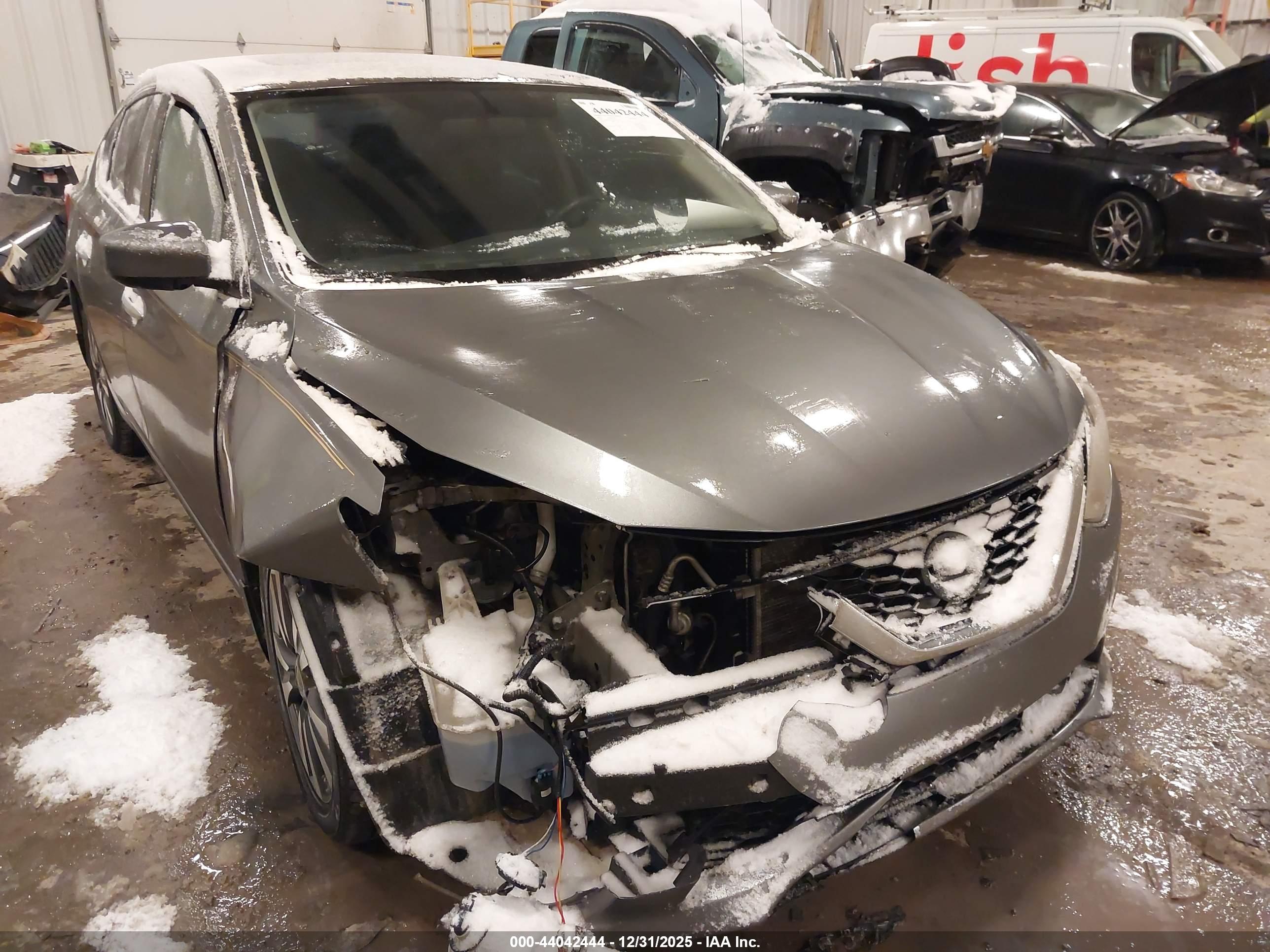 NISSAN SENTRA image 6