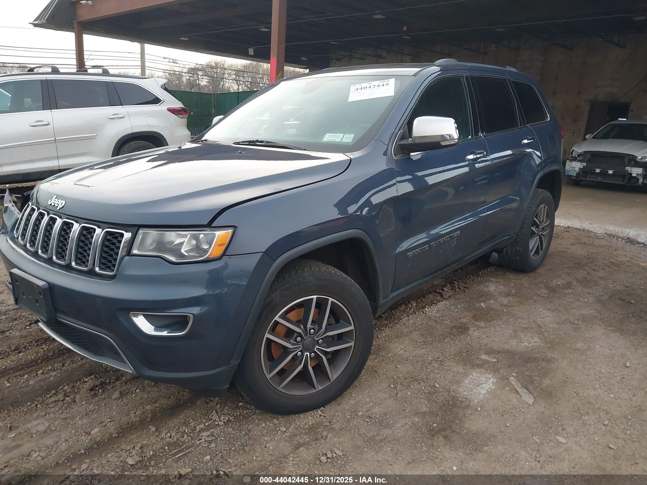 JEEP GRAND image 2