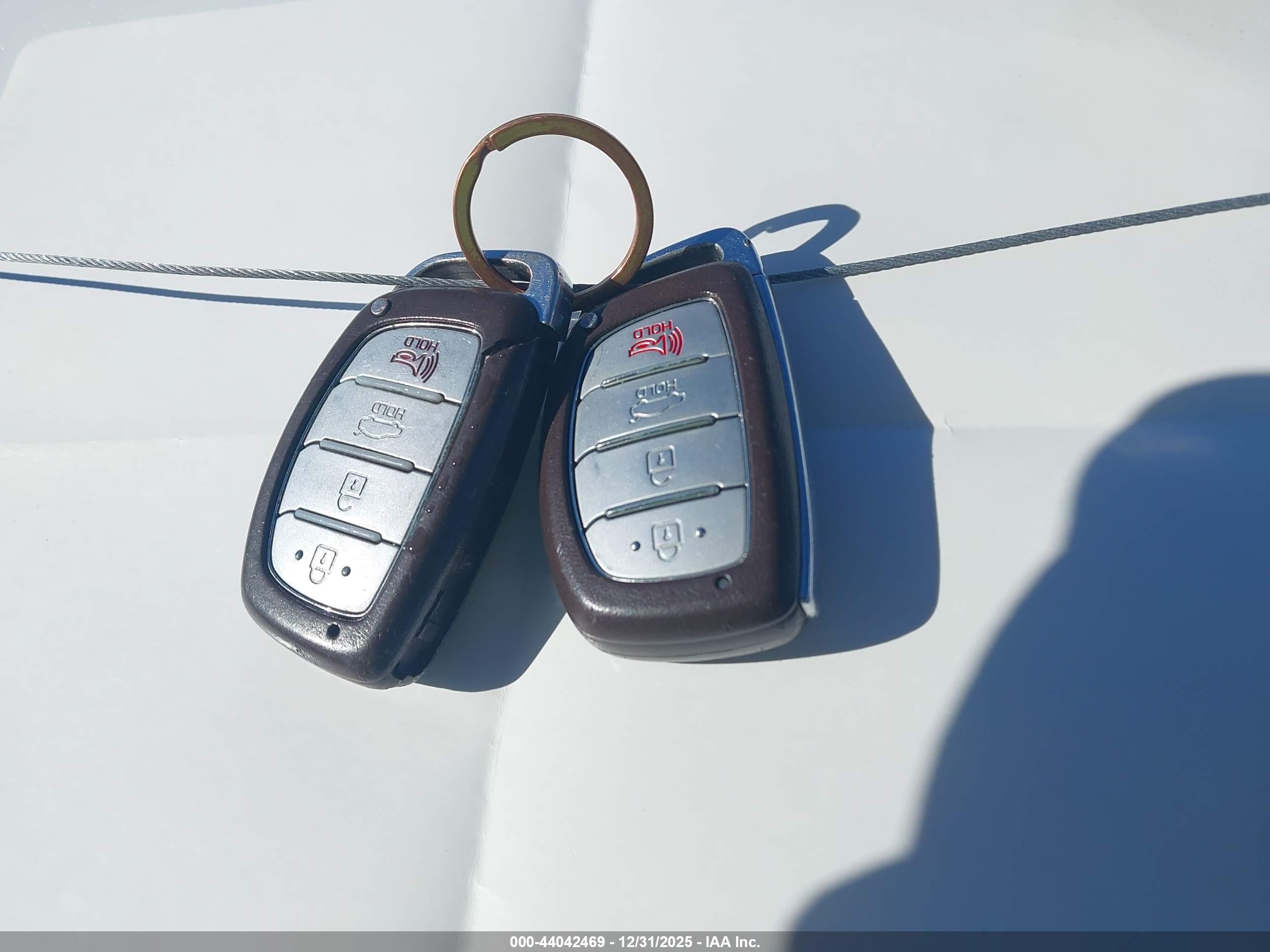 HYUNDAI SONATA image 11
