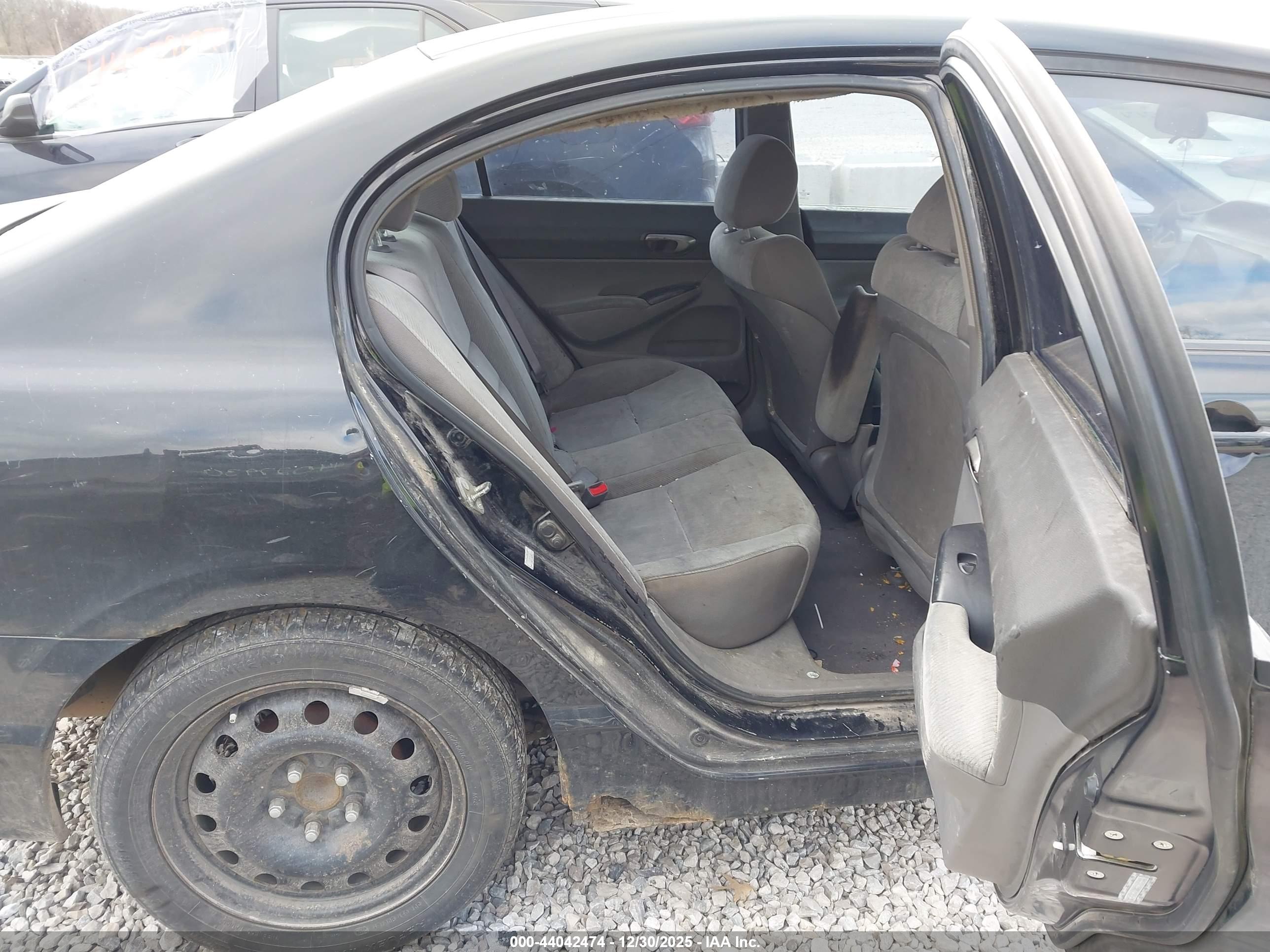 HONDA CIVIC image 8