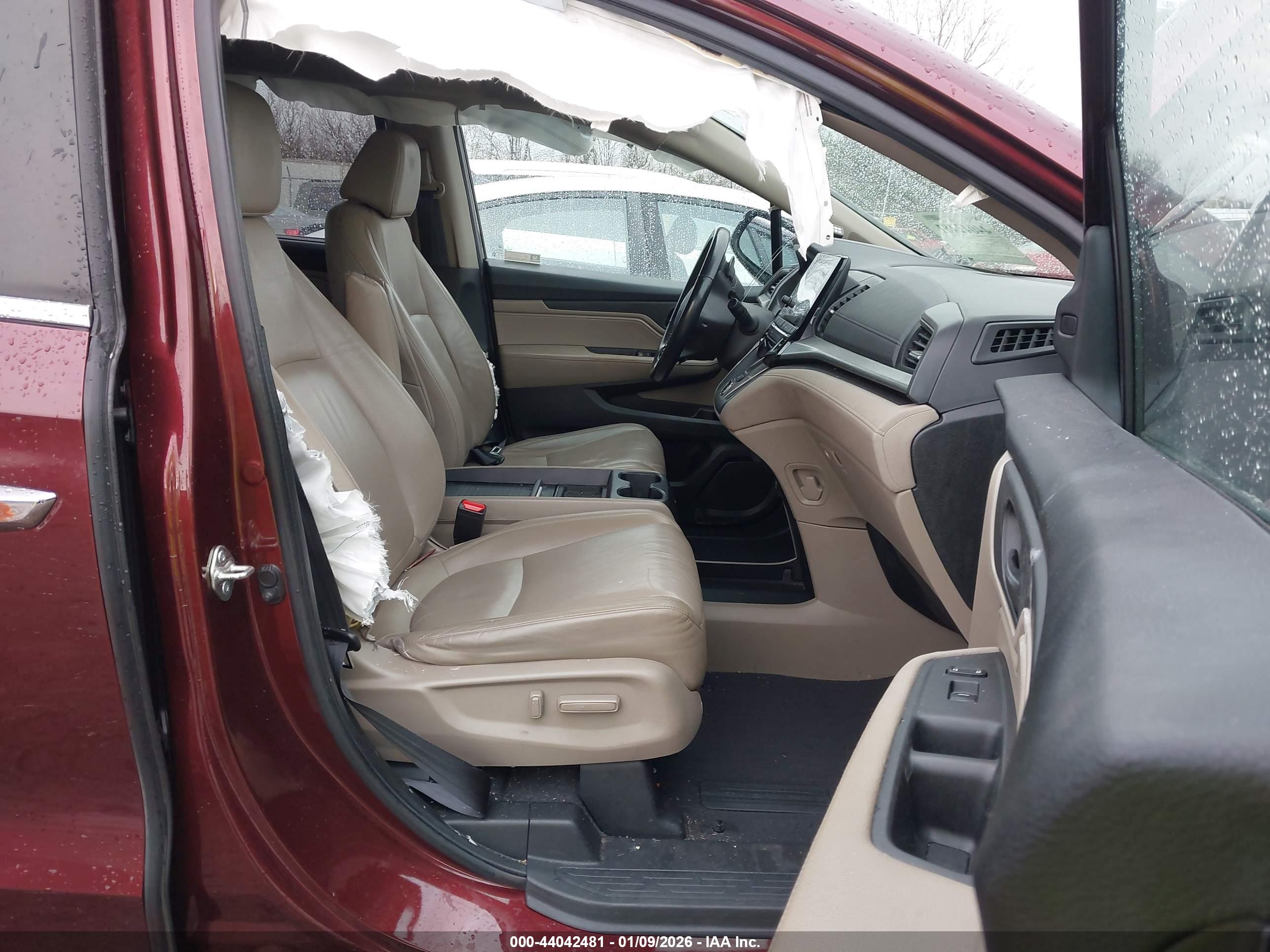 HONDA ODYSSEY image 5