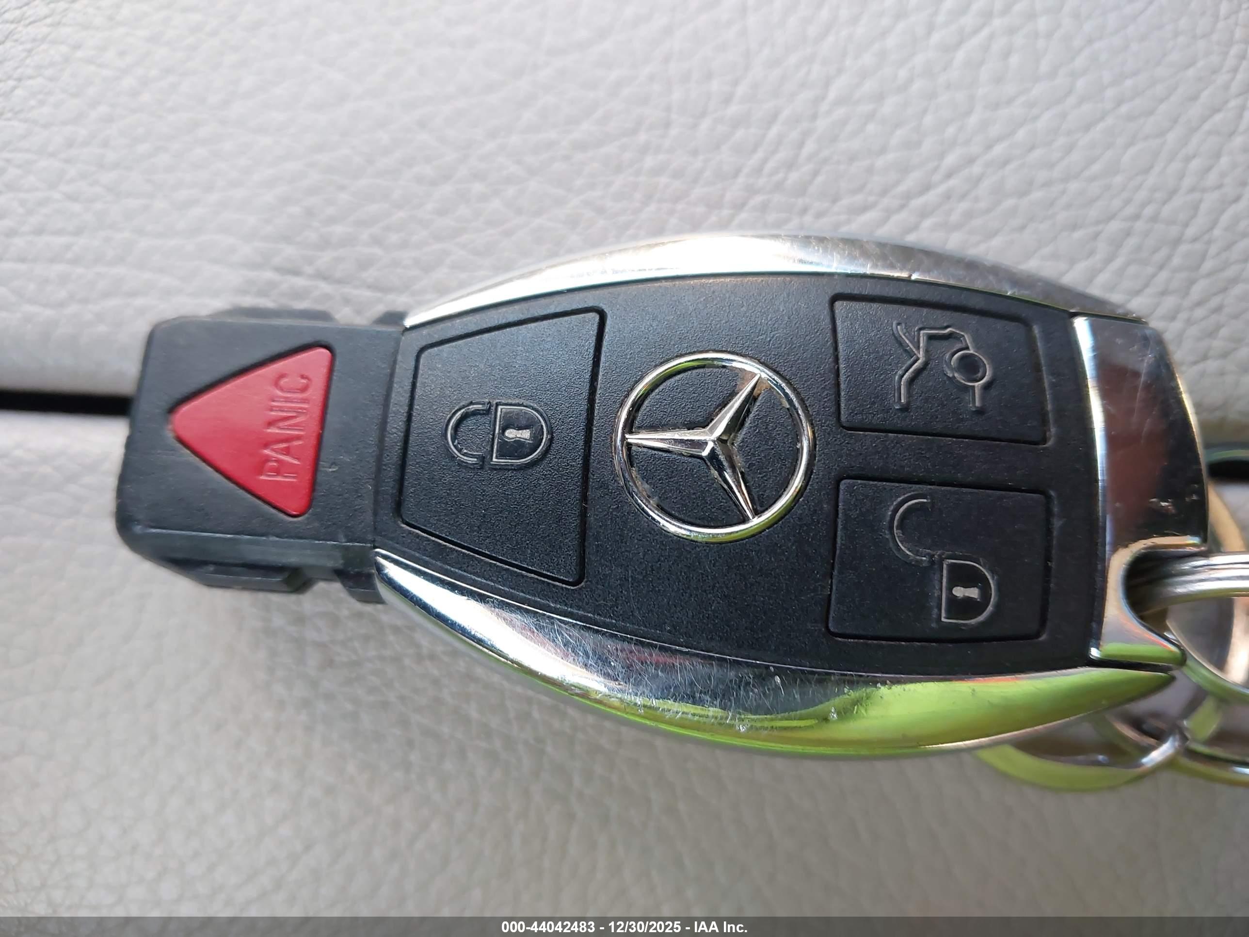 MERCEDES-BENZ GLC image 11