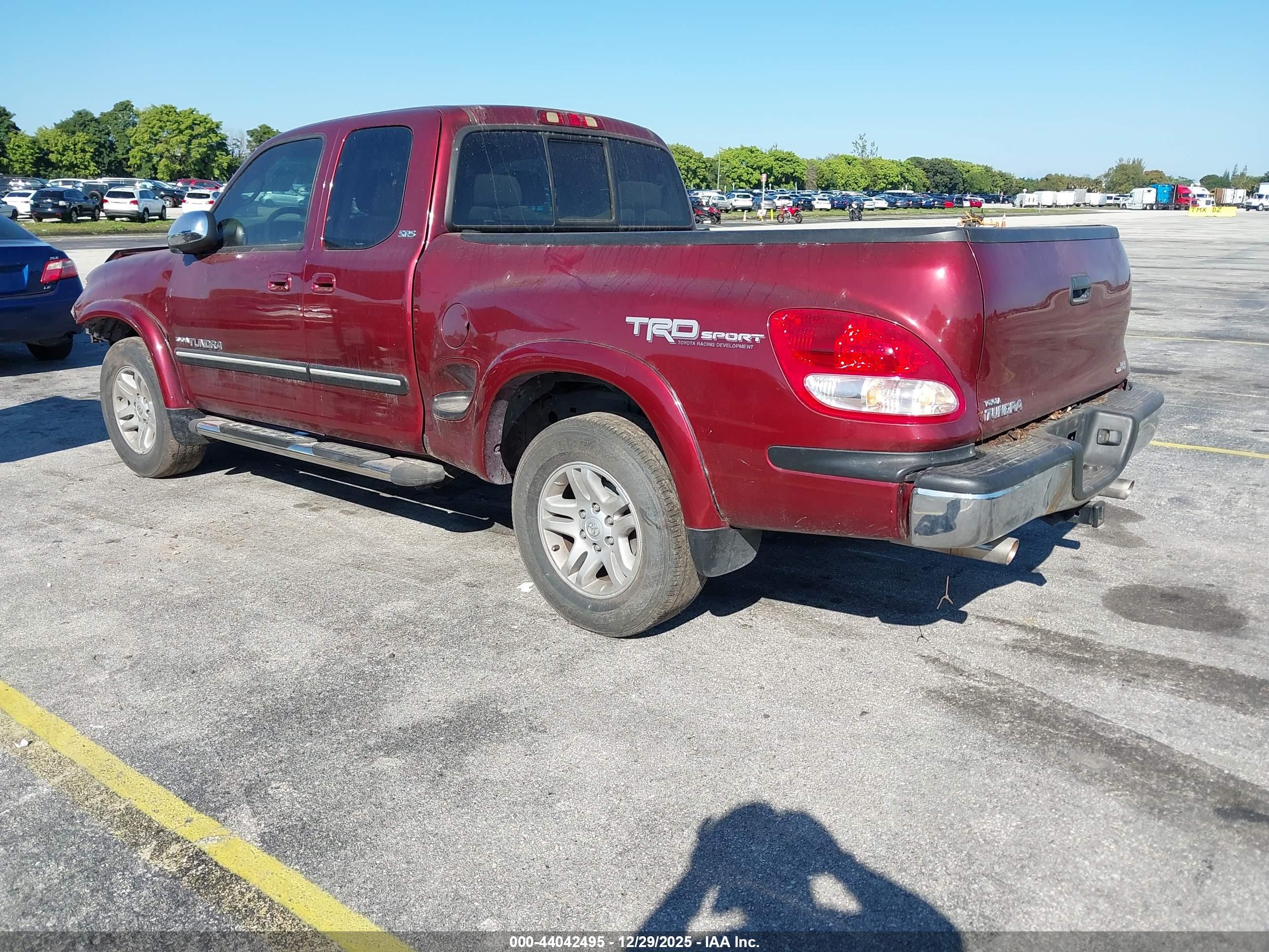 TOYOTA TUNDRA image 3