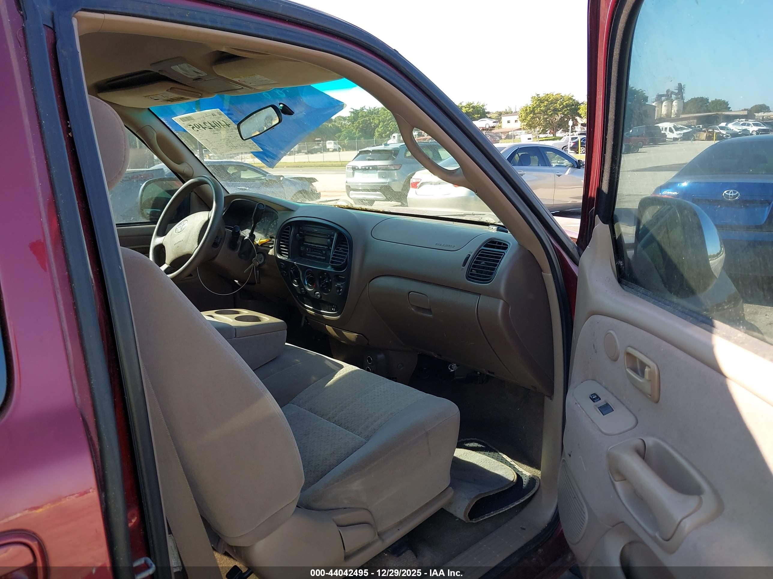 TOYOTA TUNDRA image 5