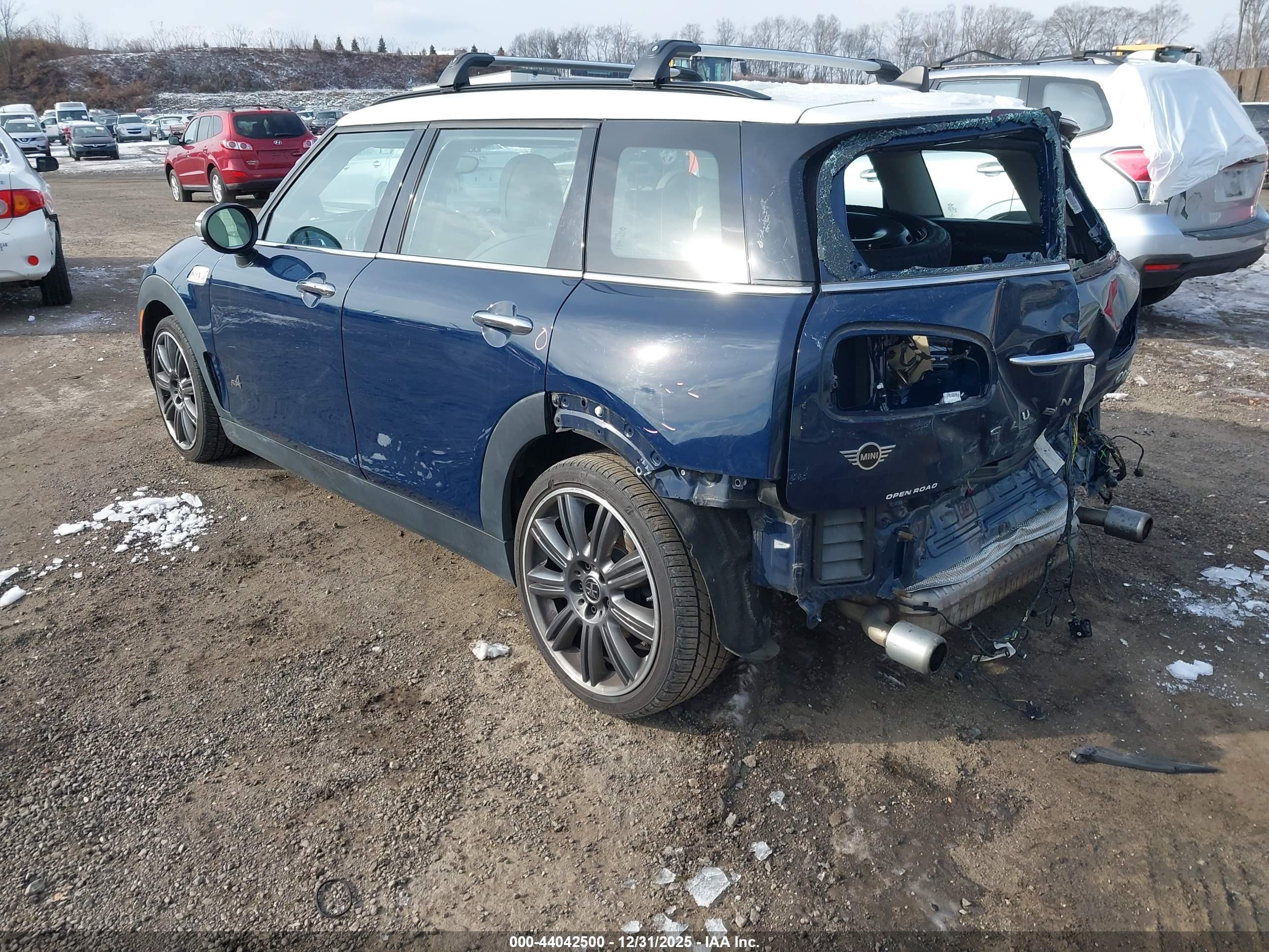 MINI CLUBMAN image 3
