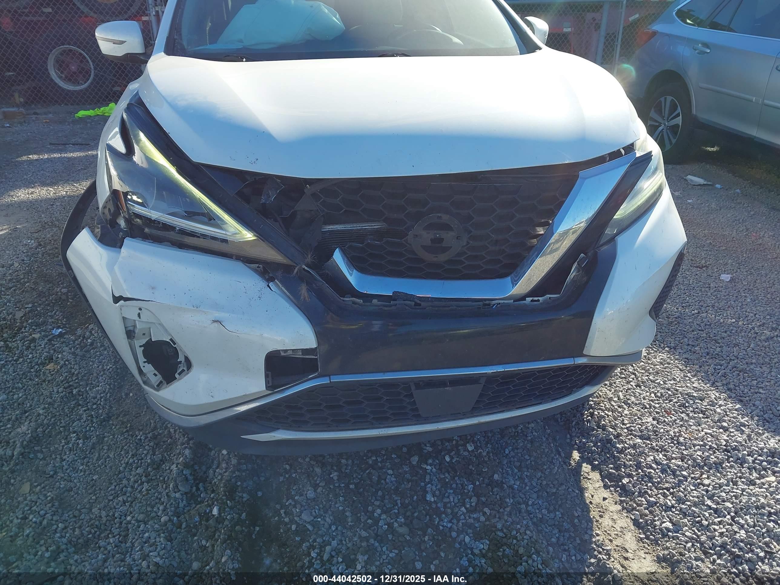 NISSAN MURANO image 6