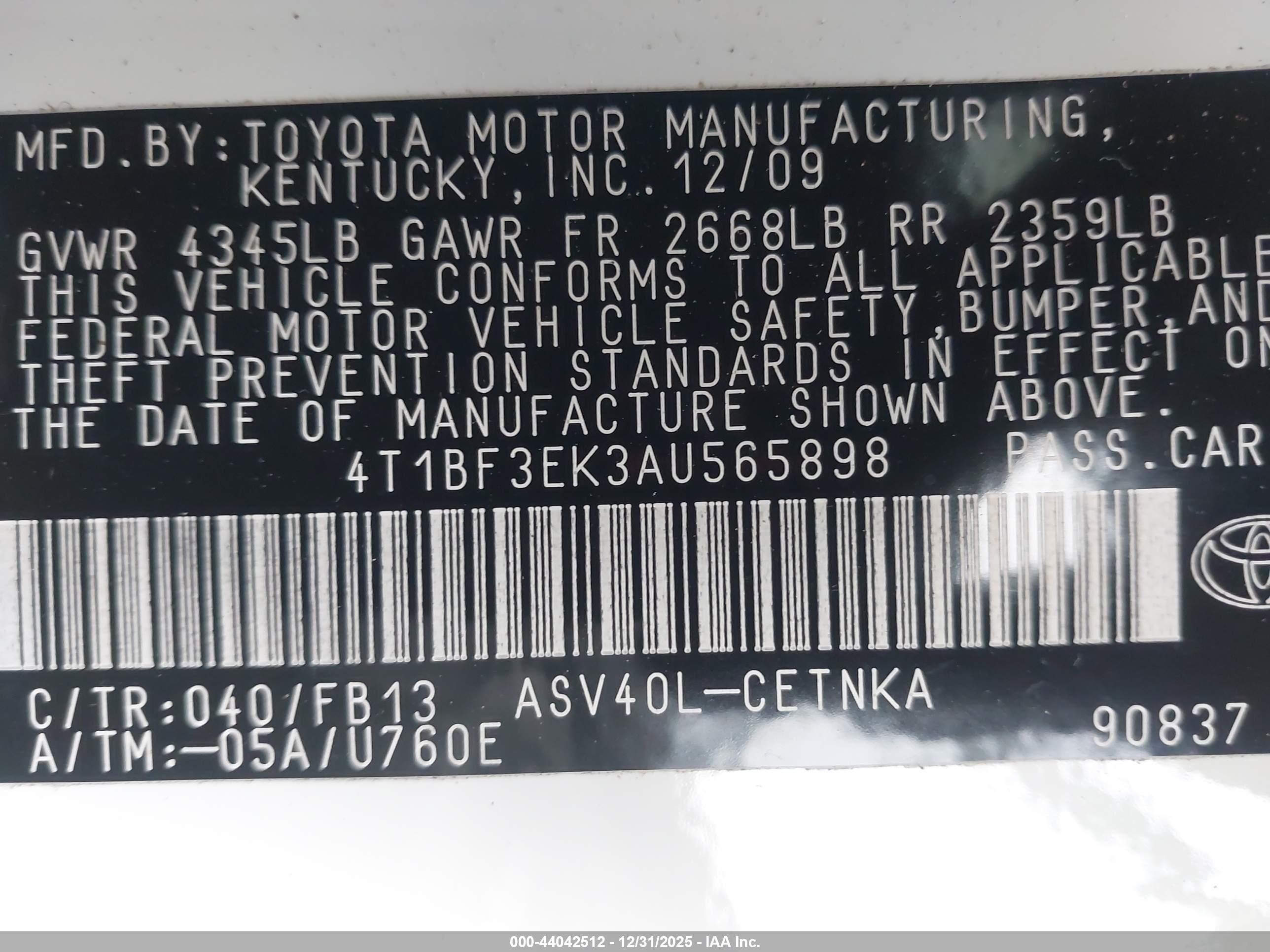 TOYOTA CAMRY image 9