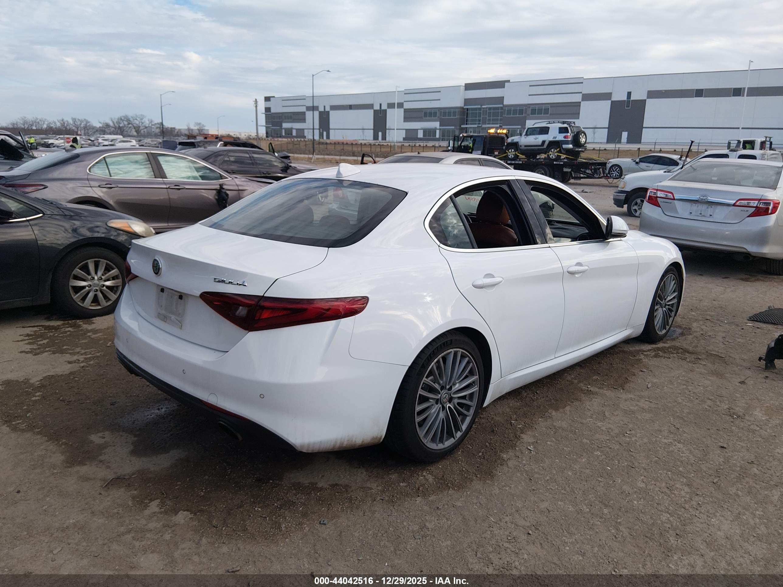 ALFA ROMEO image 4