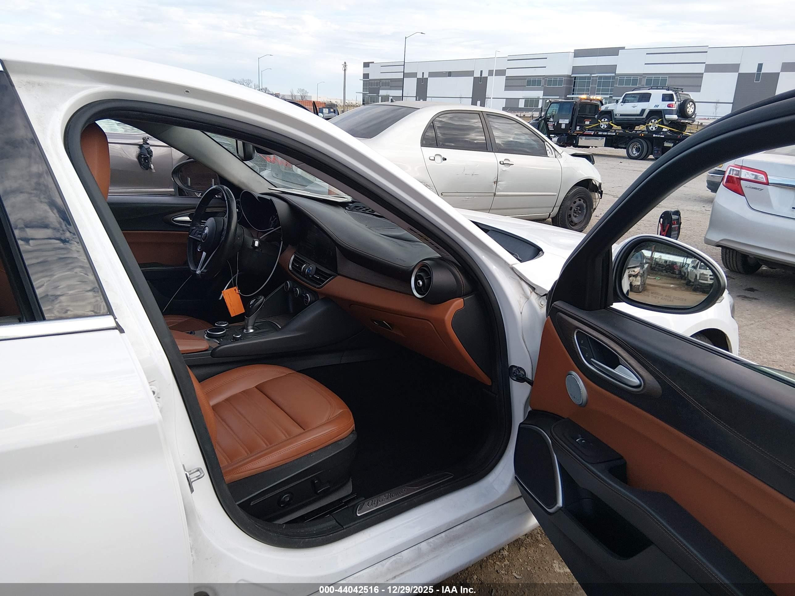 ALFA ROMEO image 5