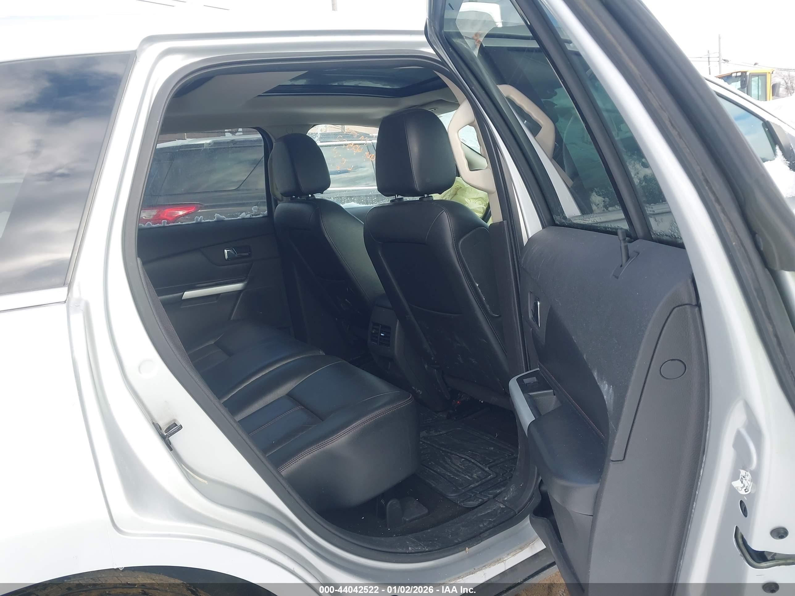FORD EDGE image 8