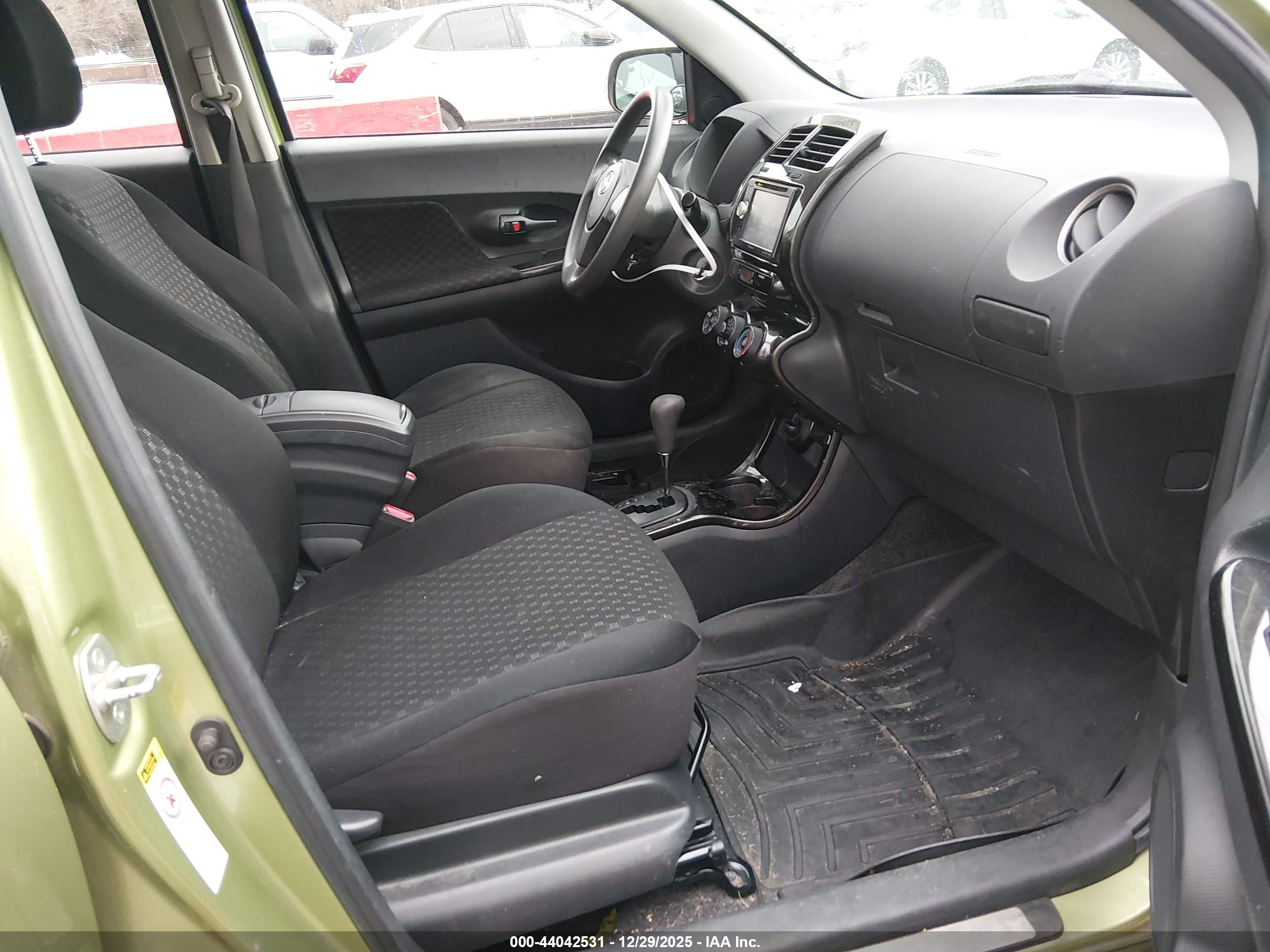 SCION XD image 5