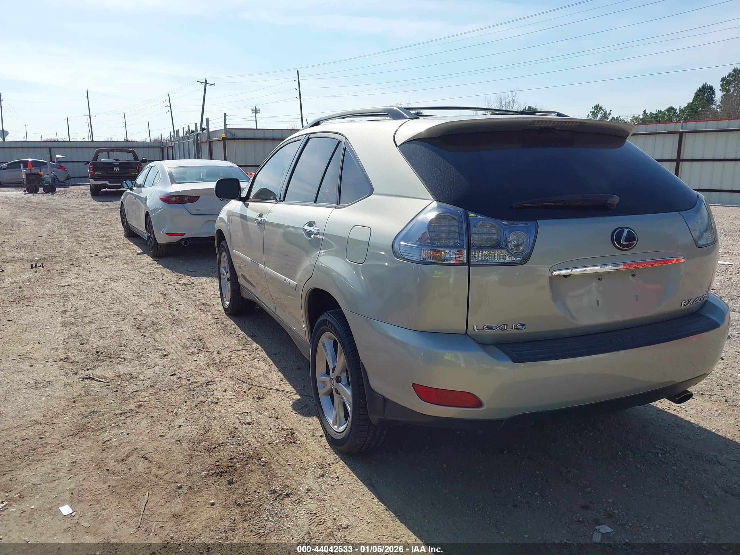 LEXUS RX image 3