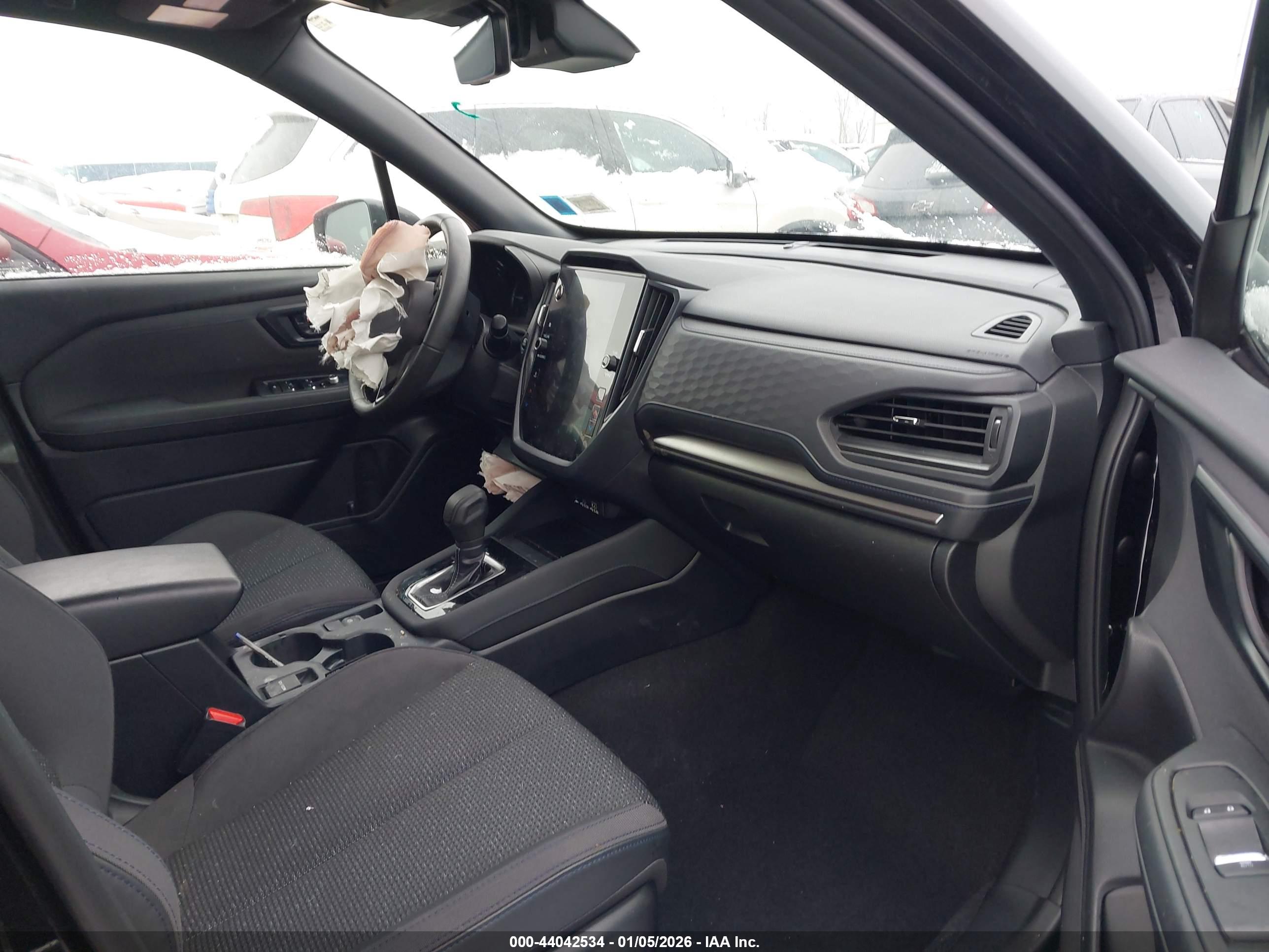 SUBARU FORESTER image 5