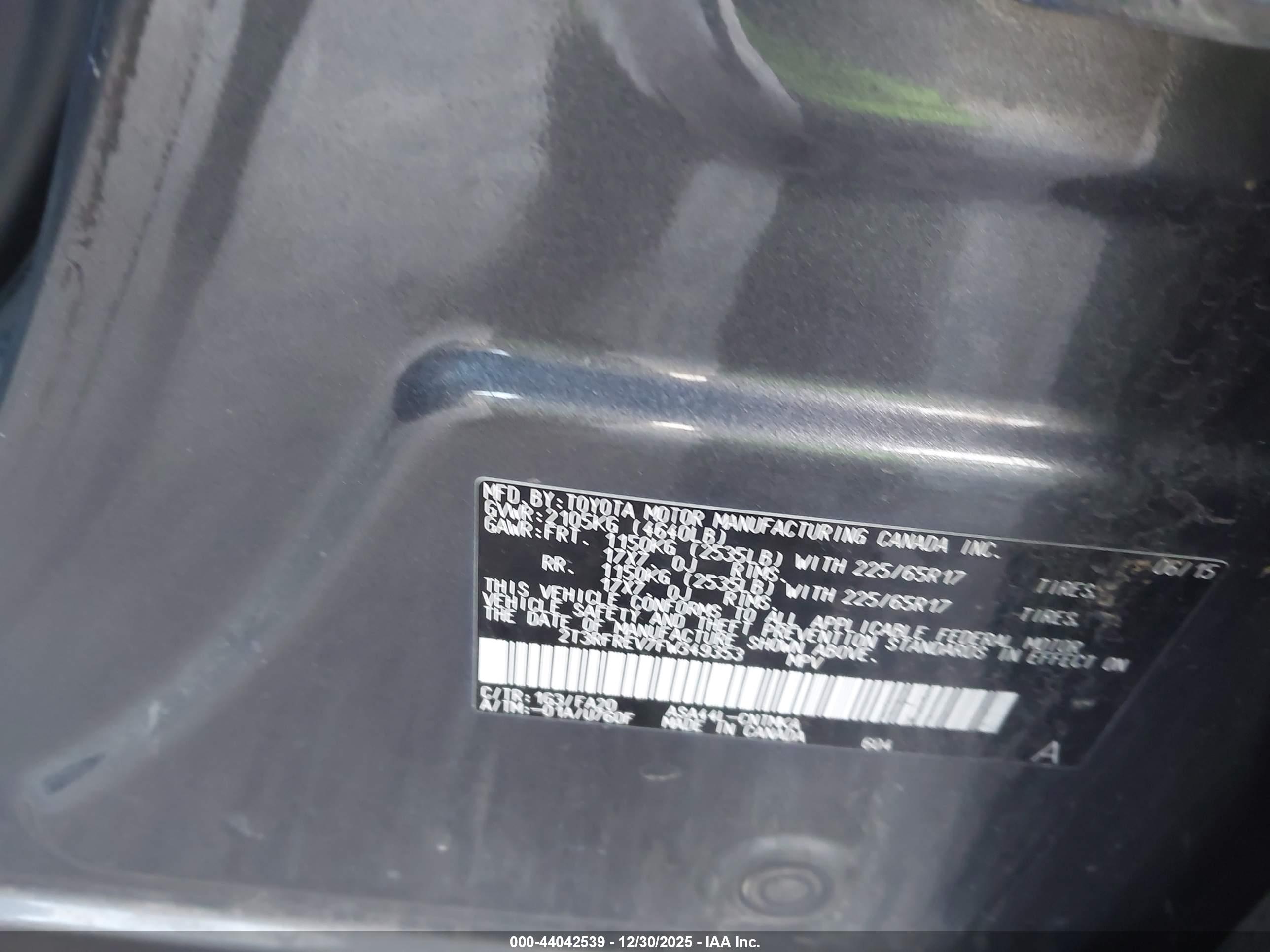 TOYOTA RAV4 image 9