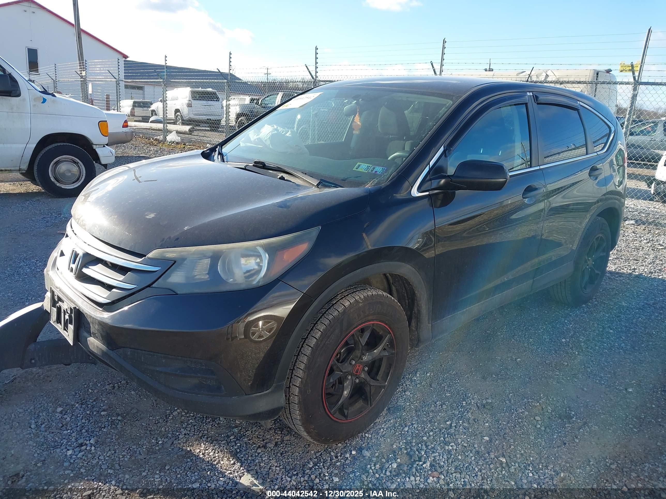 HONDA CR-V image 2