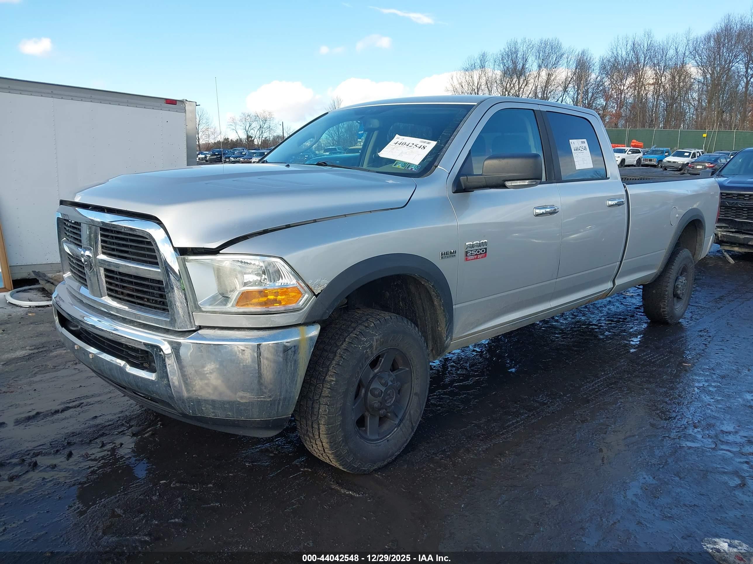 RAM 2500 image 2