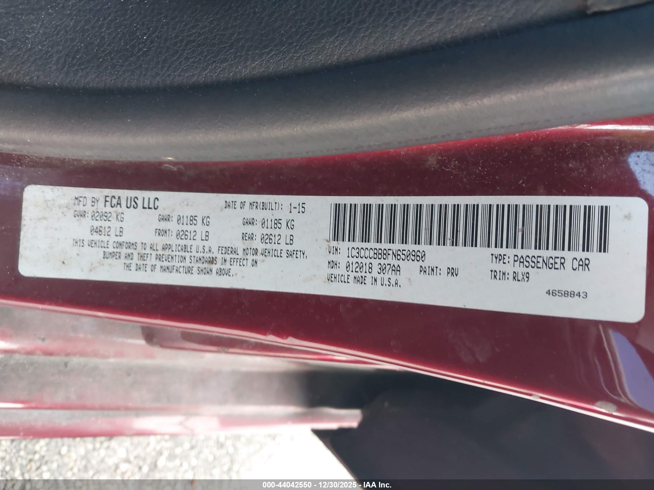 CHRYSLER 200 image 9