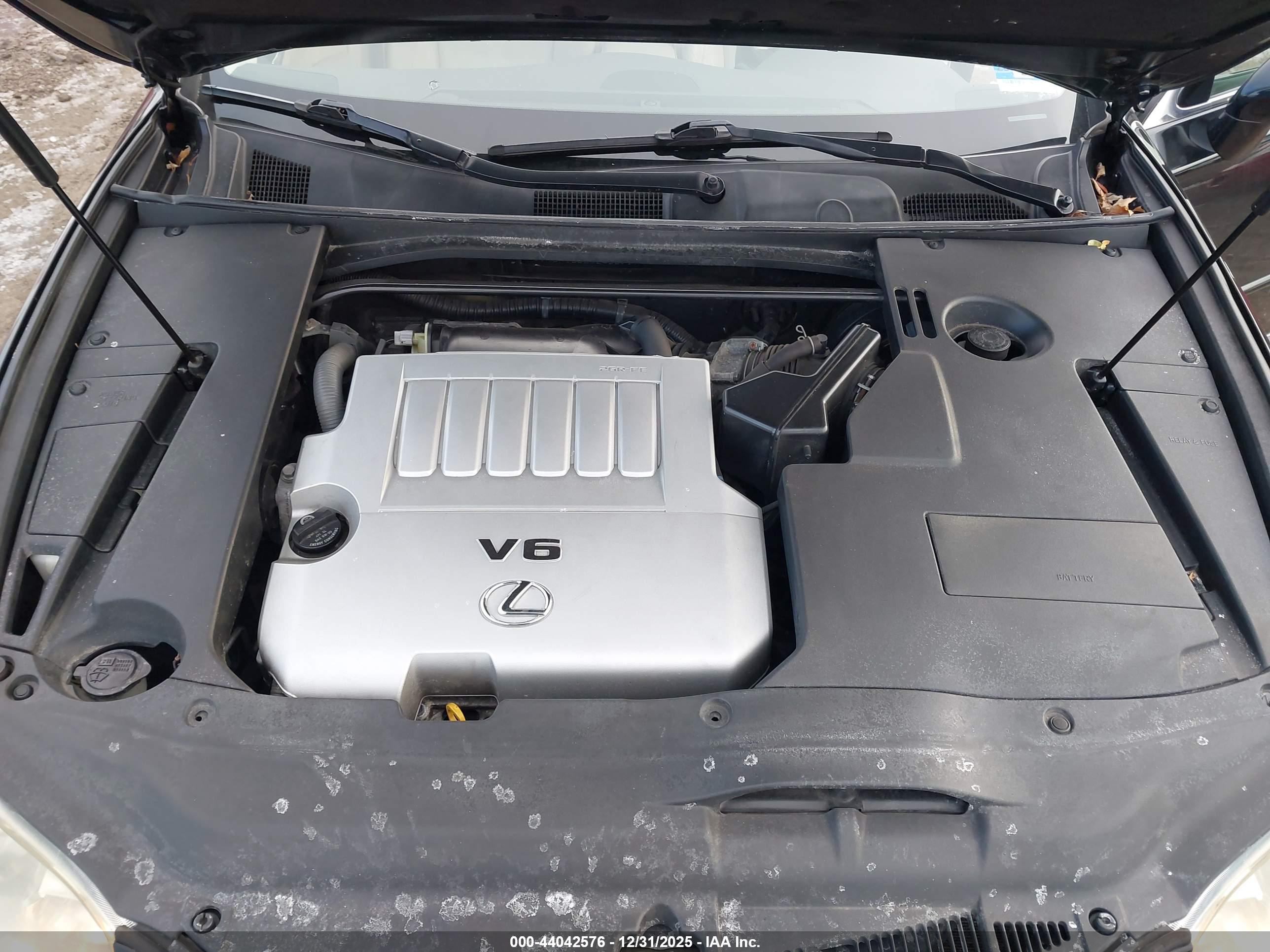 LEXUS ES image 10