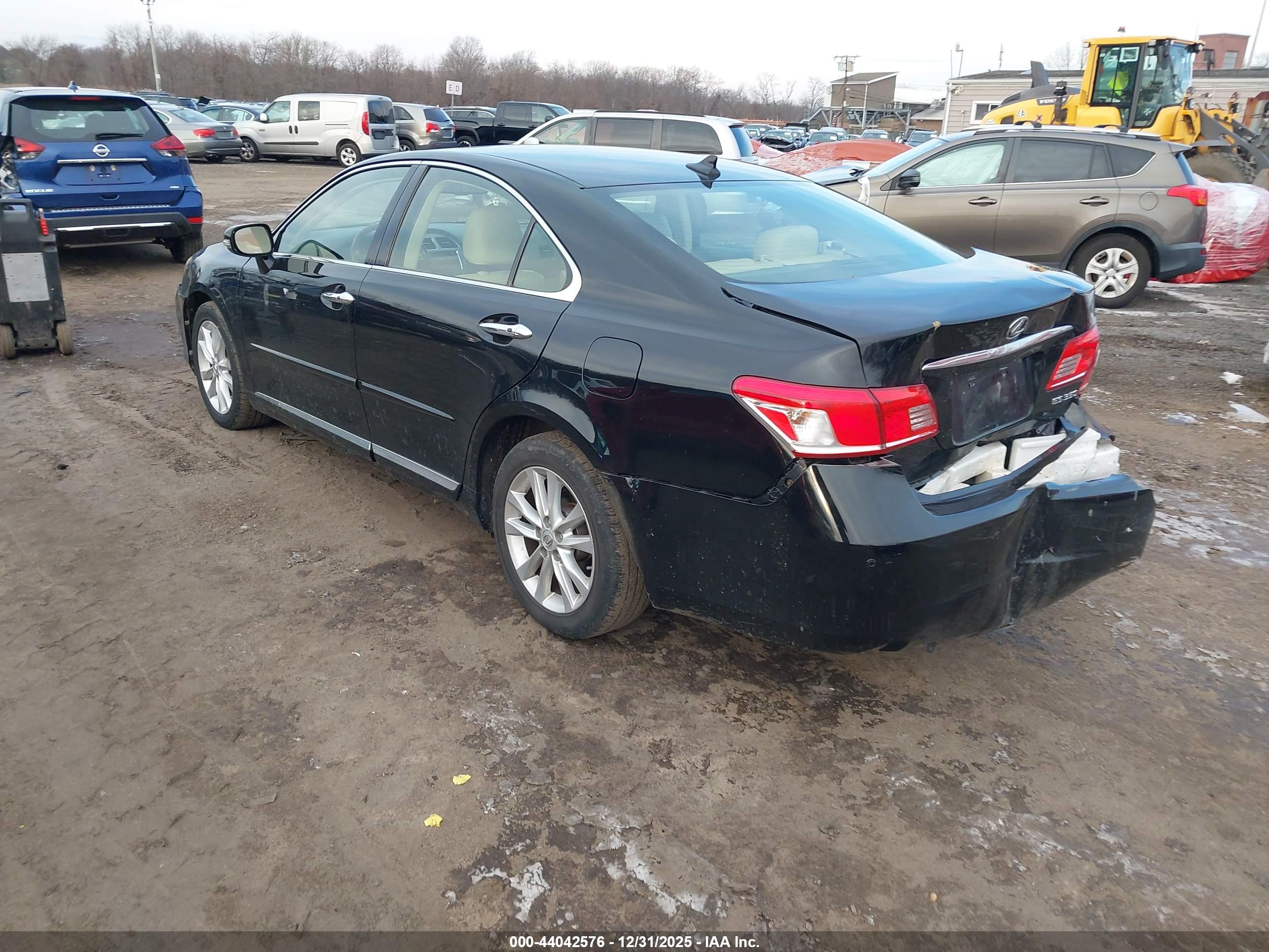 LEXUS ES image 3
