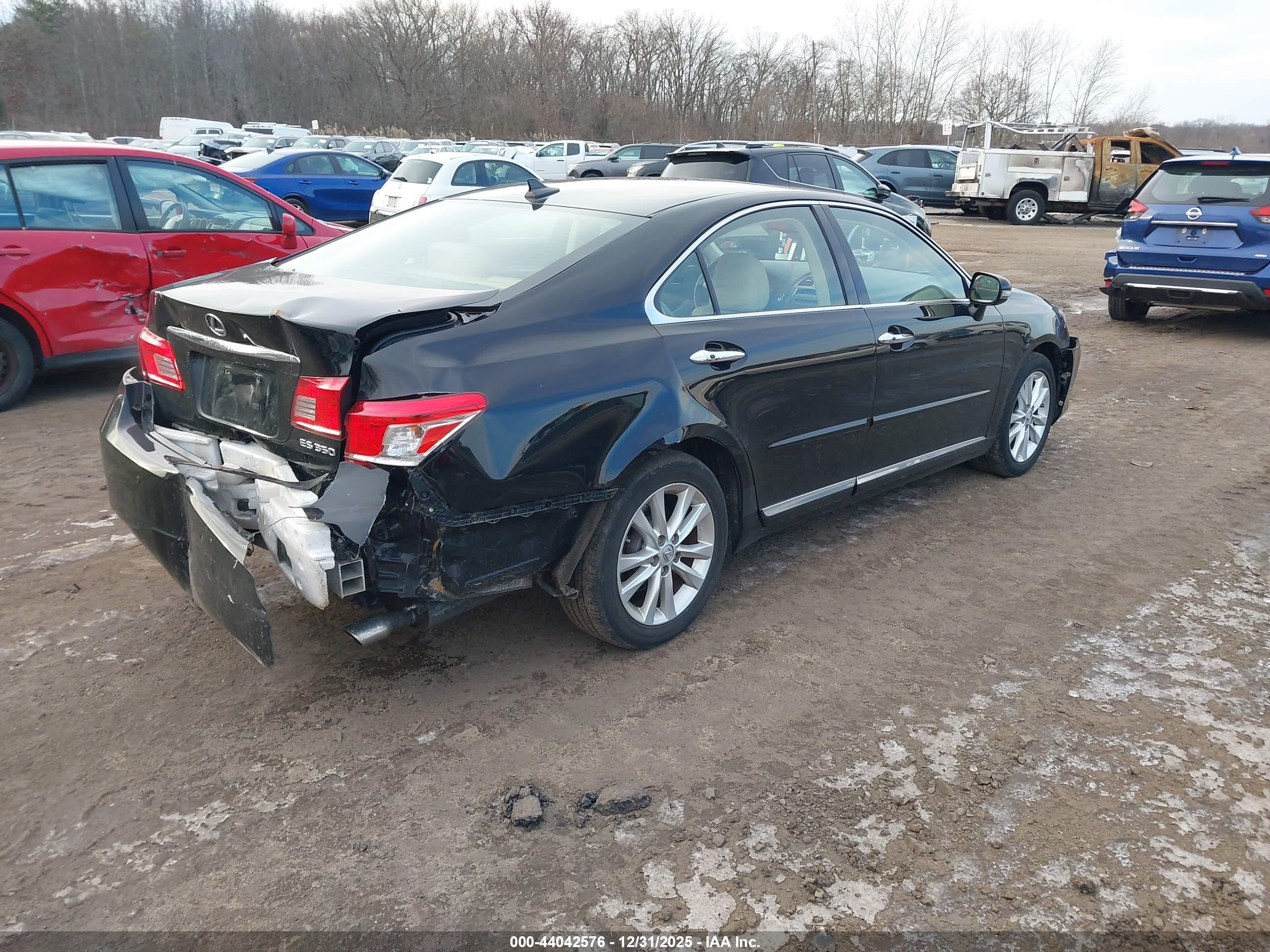 LEXUS ES image 4