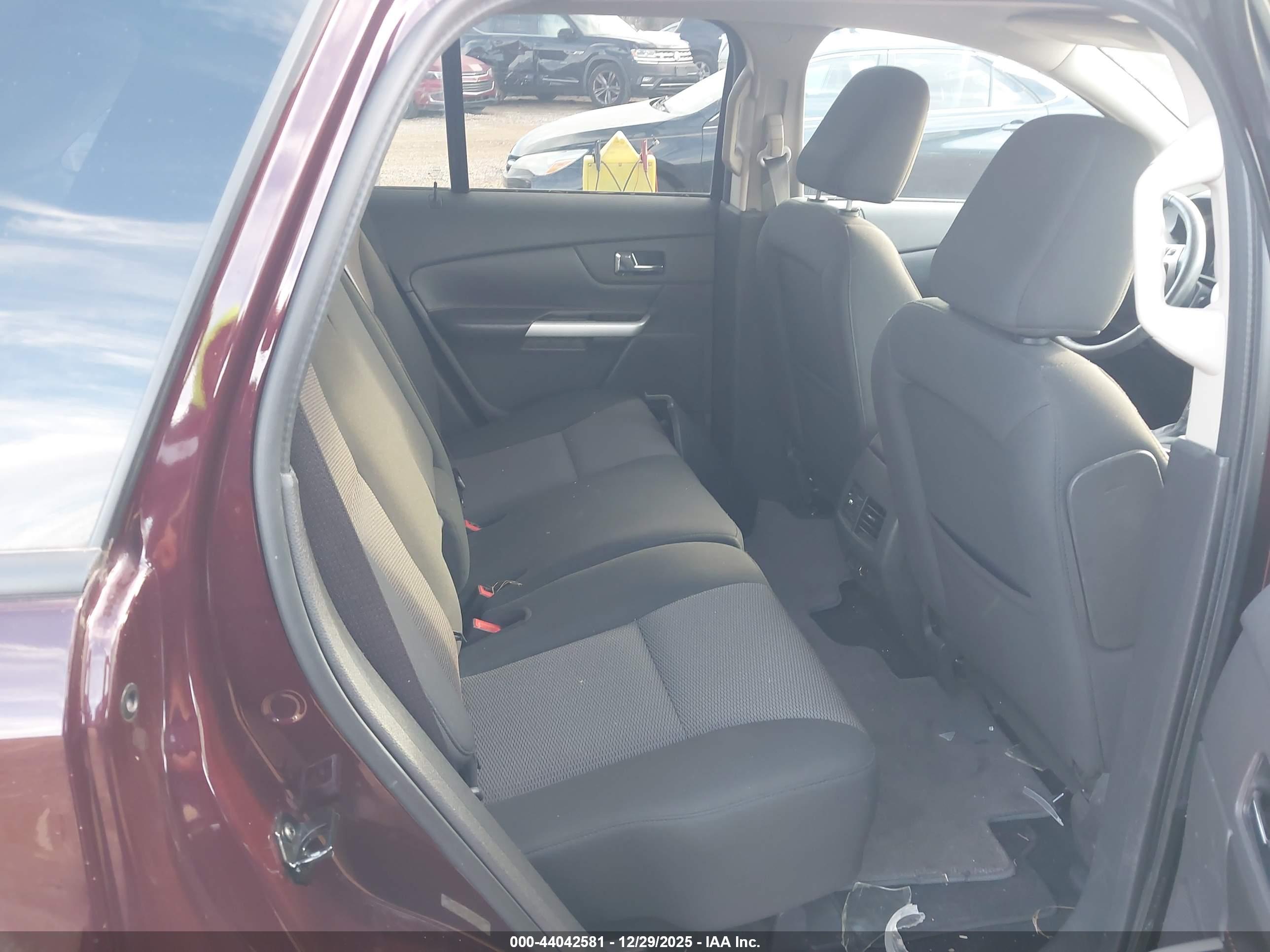 FORD EDGE image 8