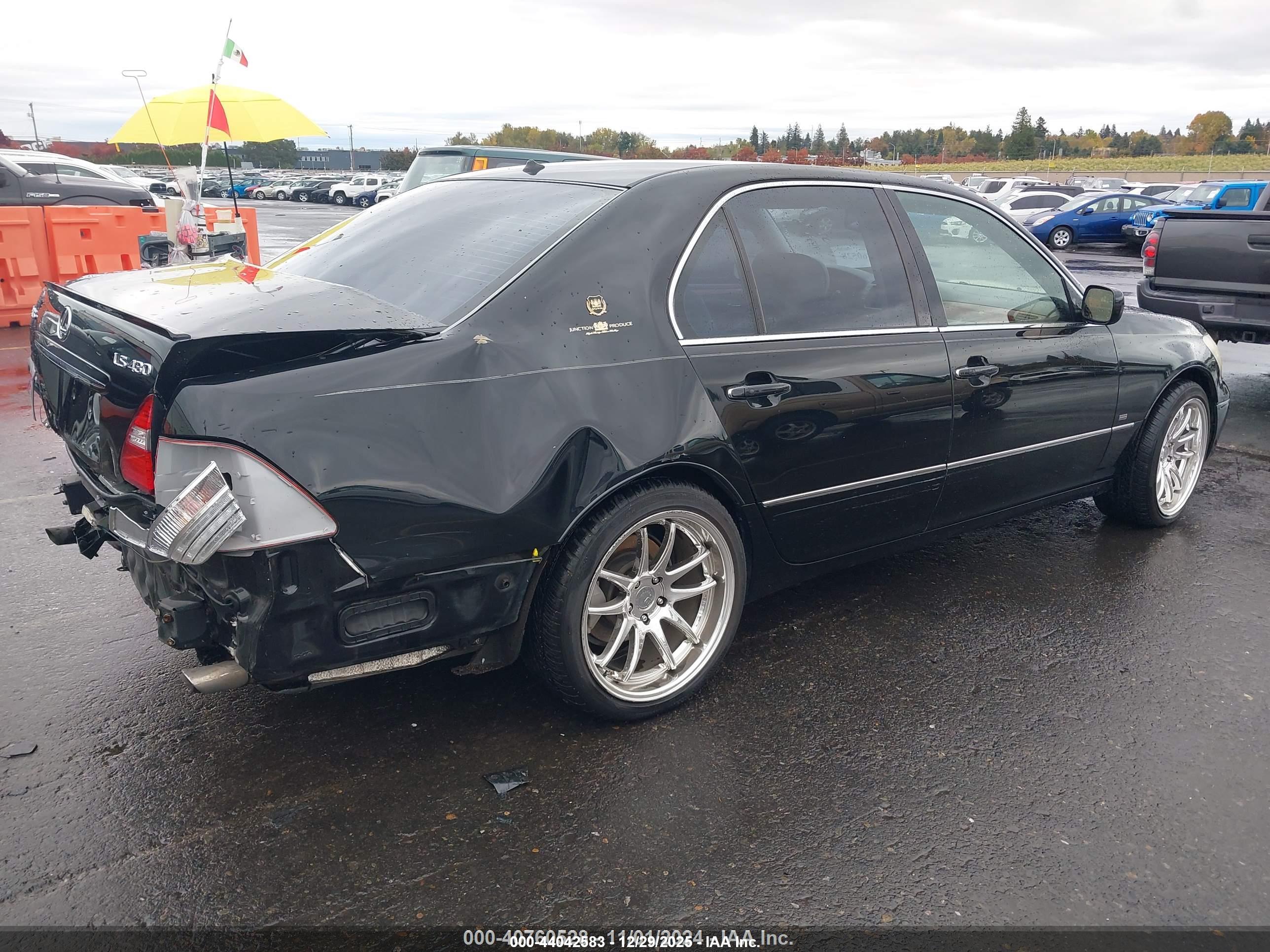 LEXUS LS image 4