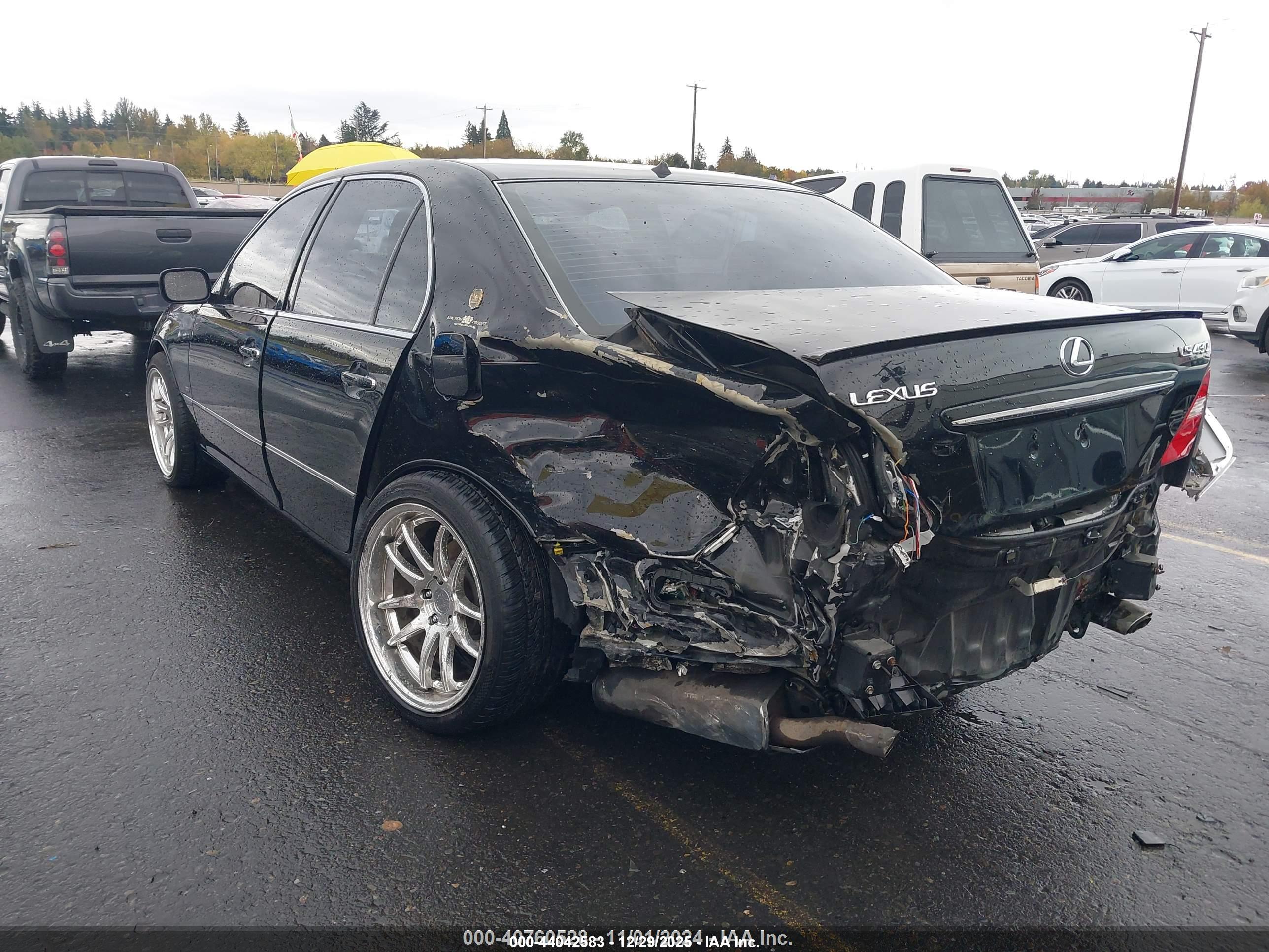 LEXUS LS image 6