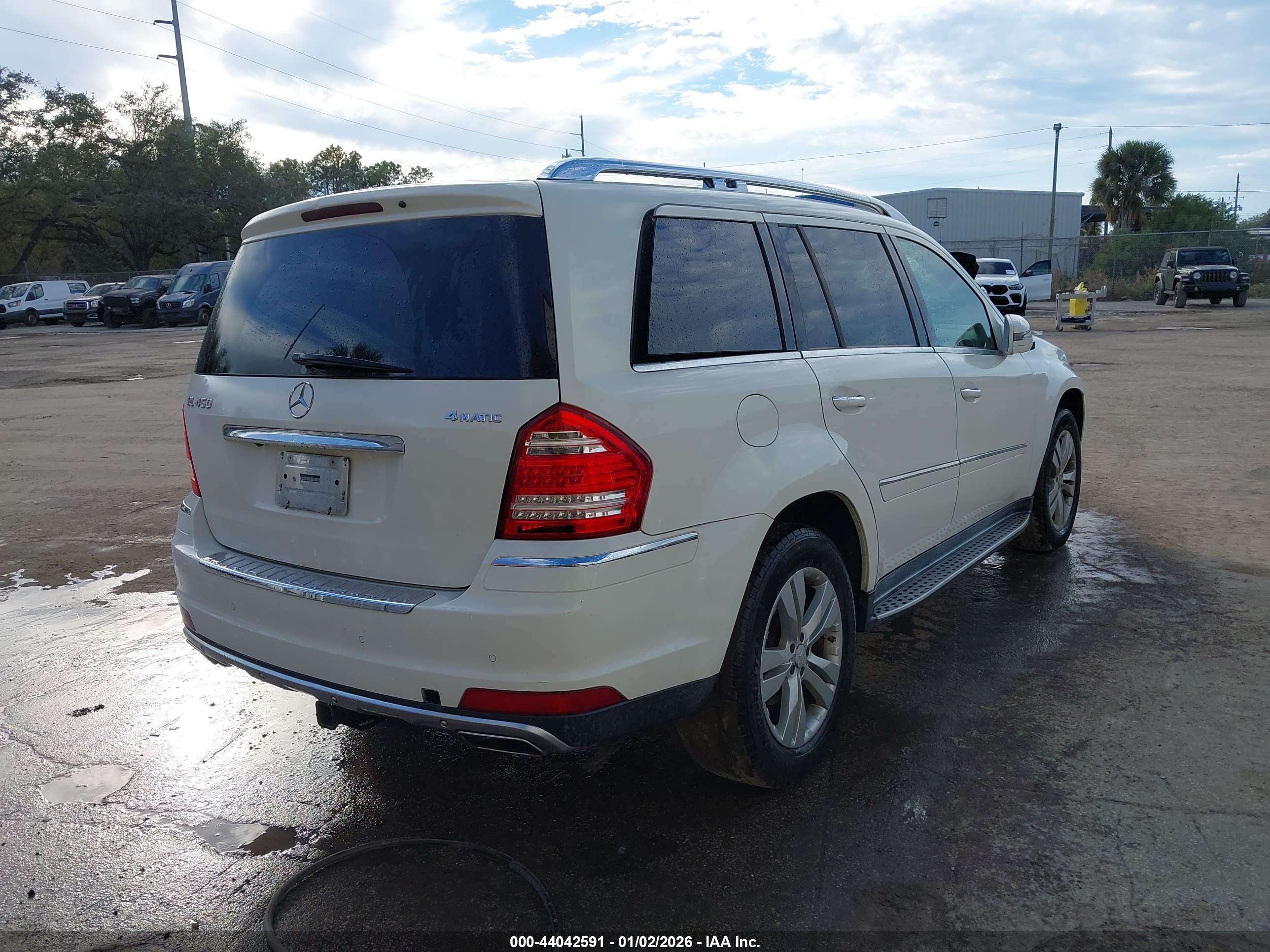 MERCEDES-BENZ GL image 4
