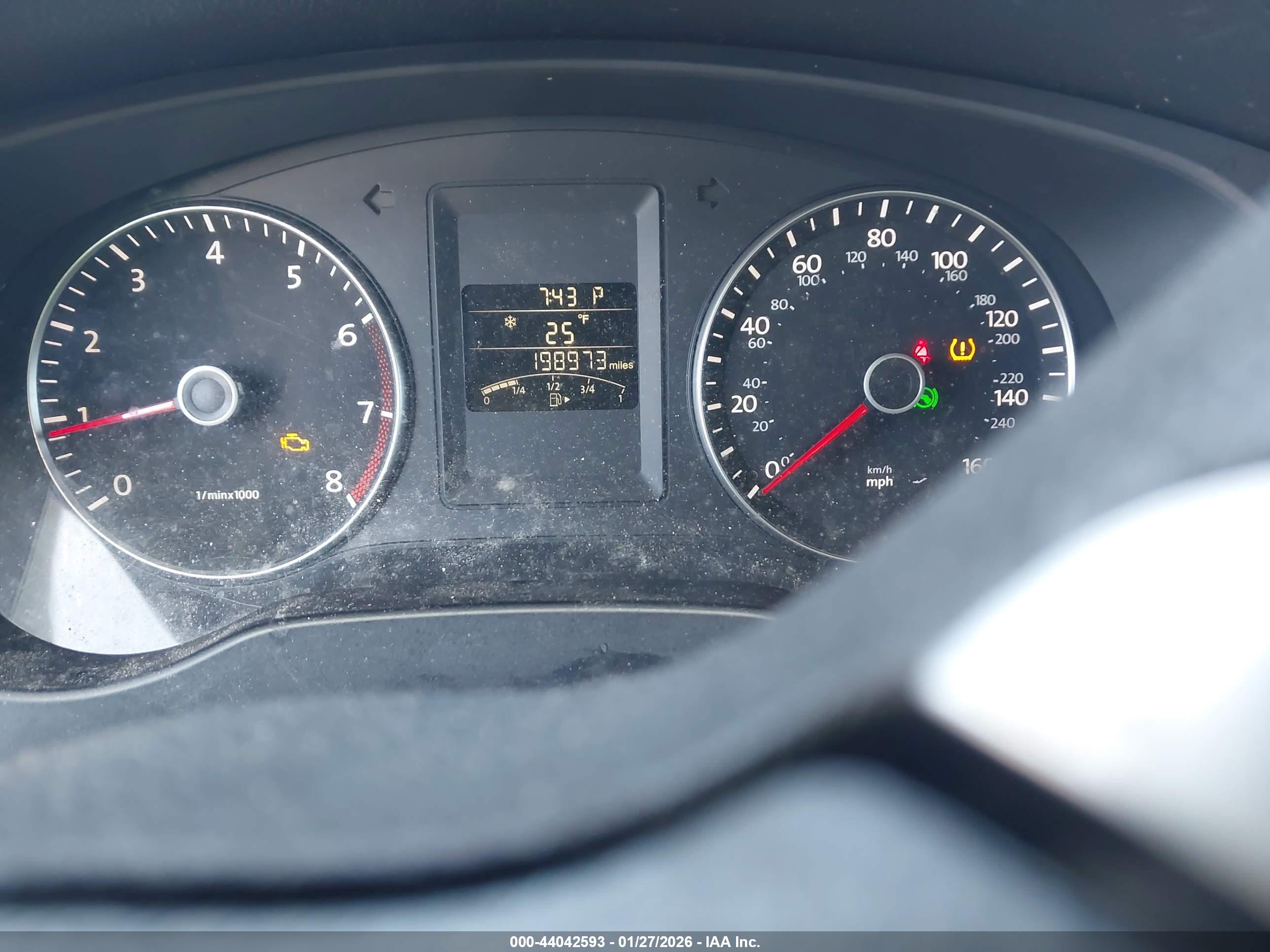 VOLKSWAGEN JETTA image 7
