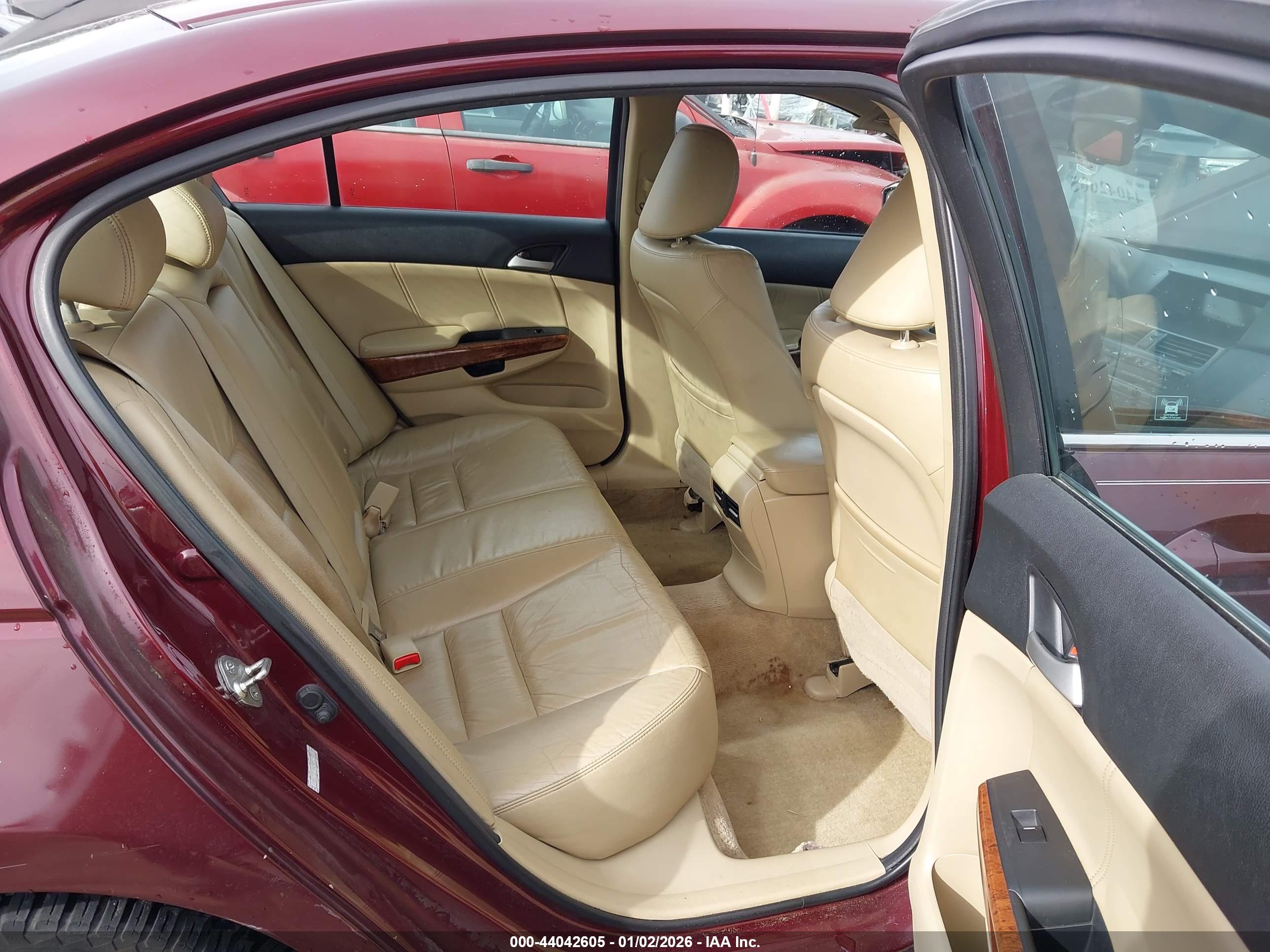 HONDA ACCORD image 8
