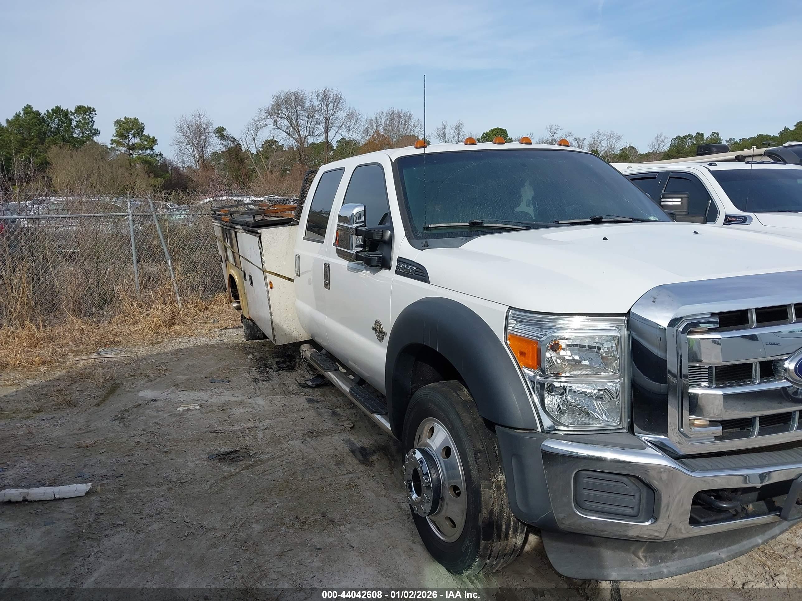 FORD F-450 image 2