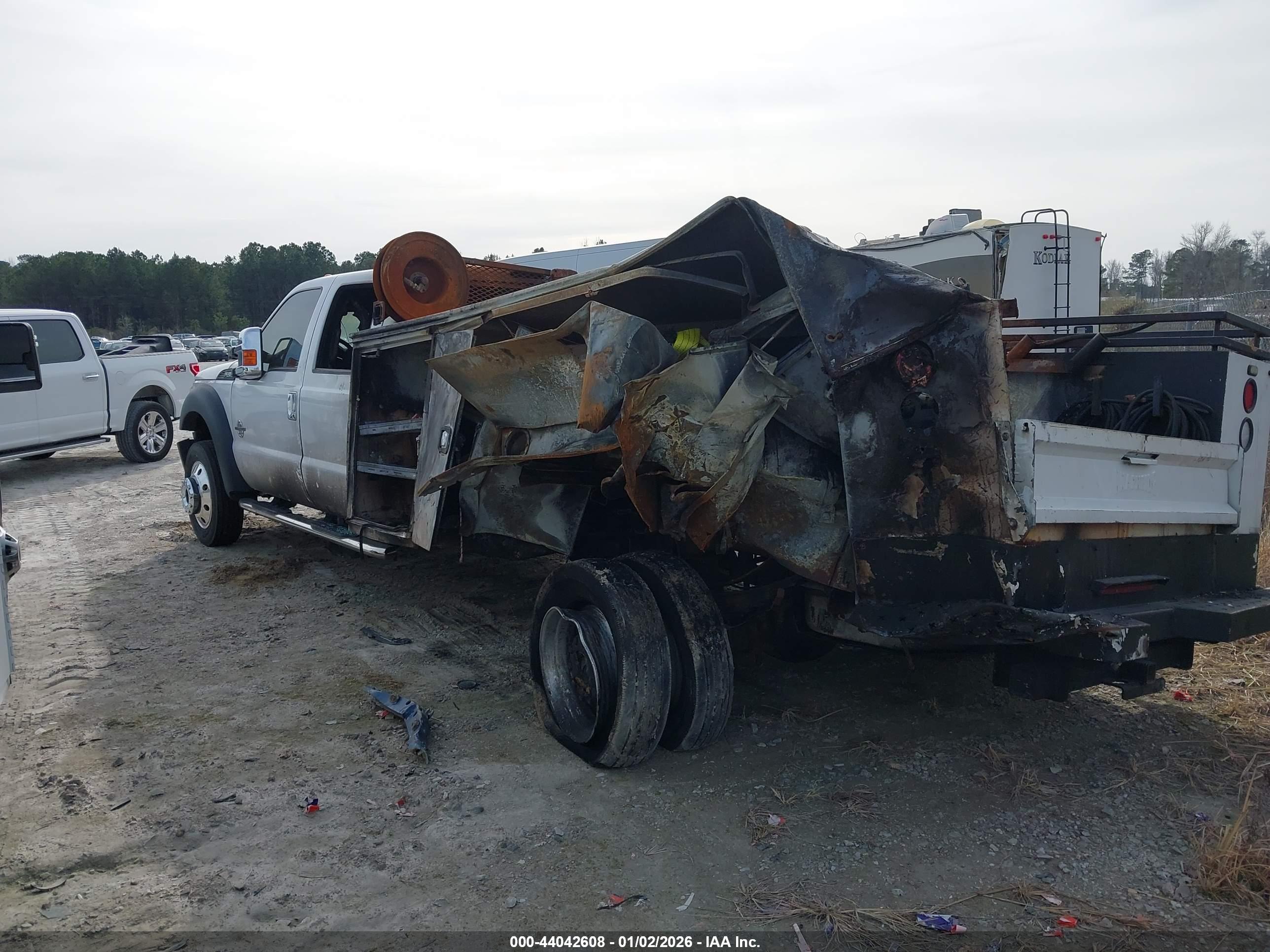 FORD F-450 image 3
