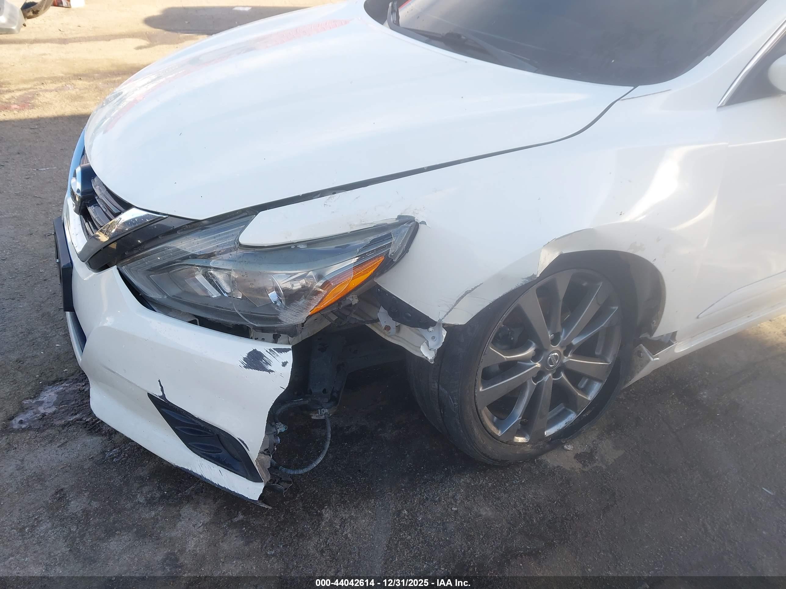 NISSAN ALTIMA image 6
